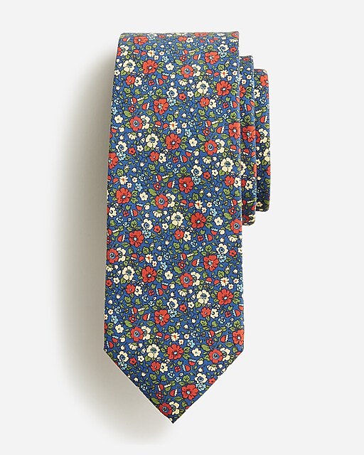 mens Italian silk tie in floral print