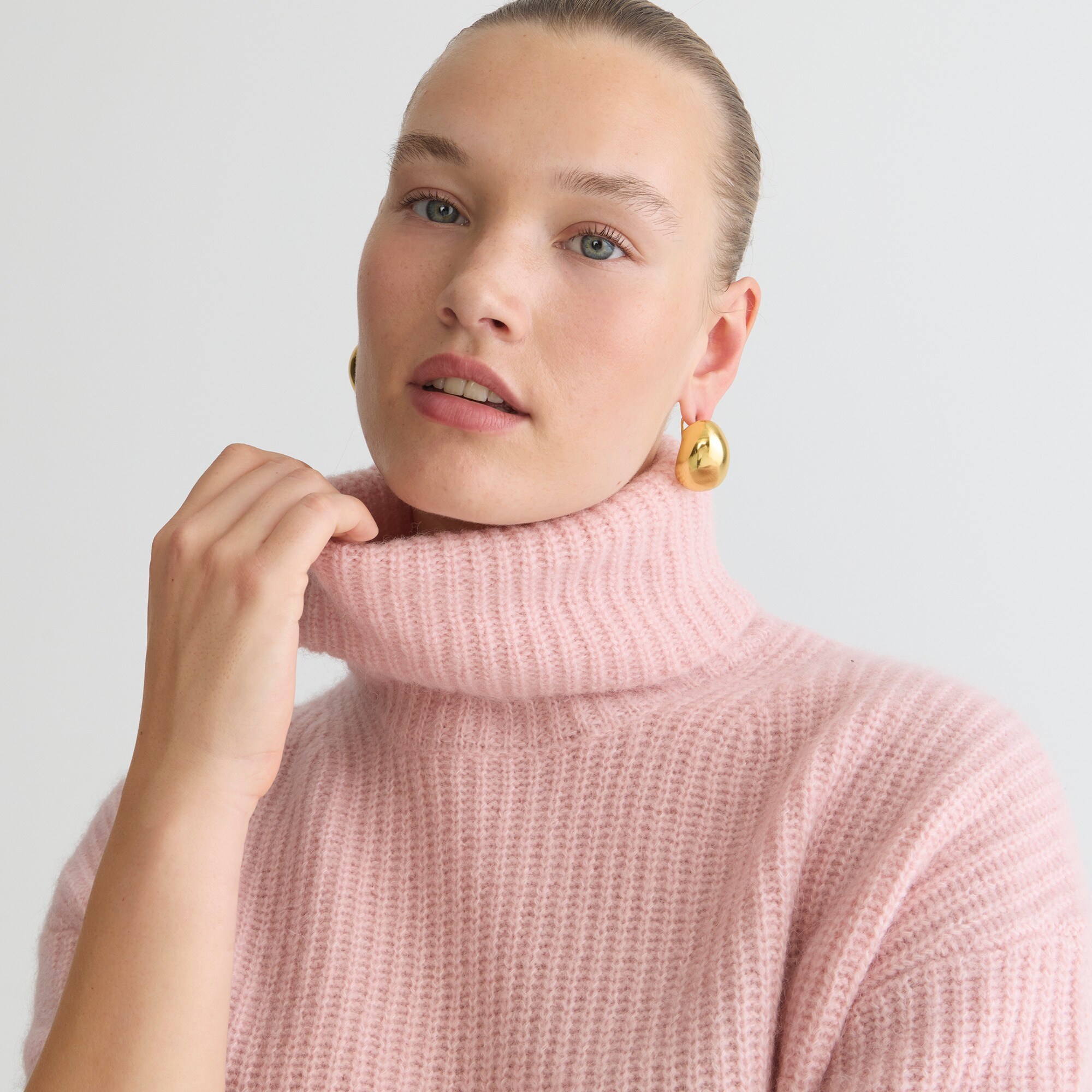 Notshy Garnet Pola Relaxed Turtleneck Sweater