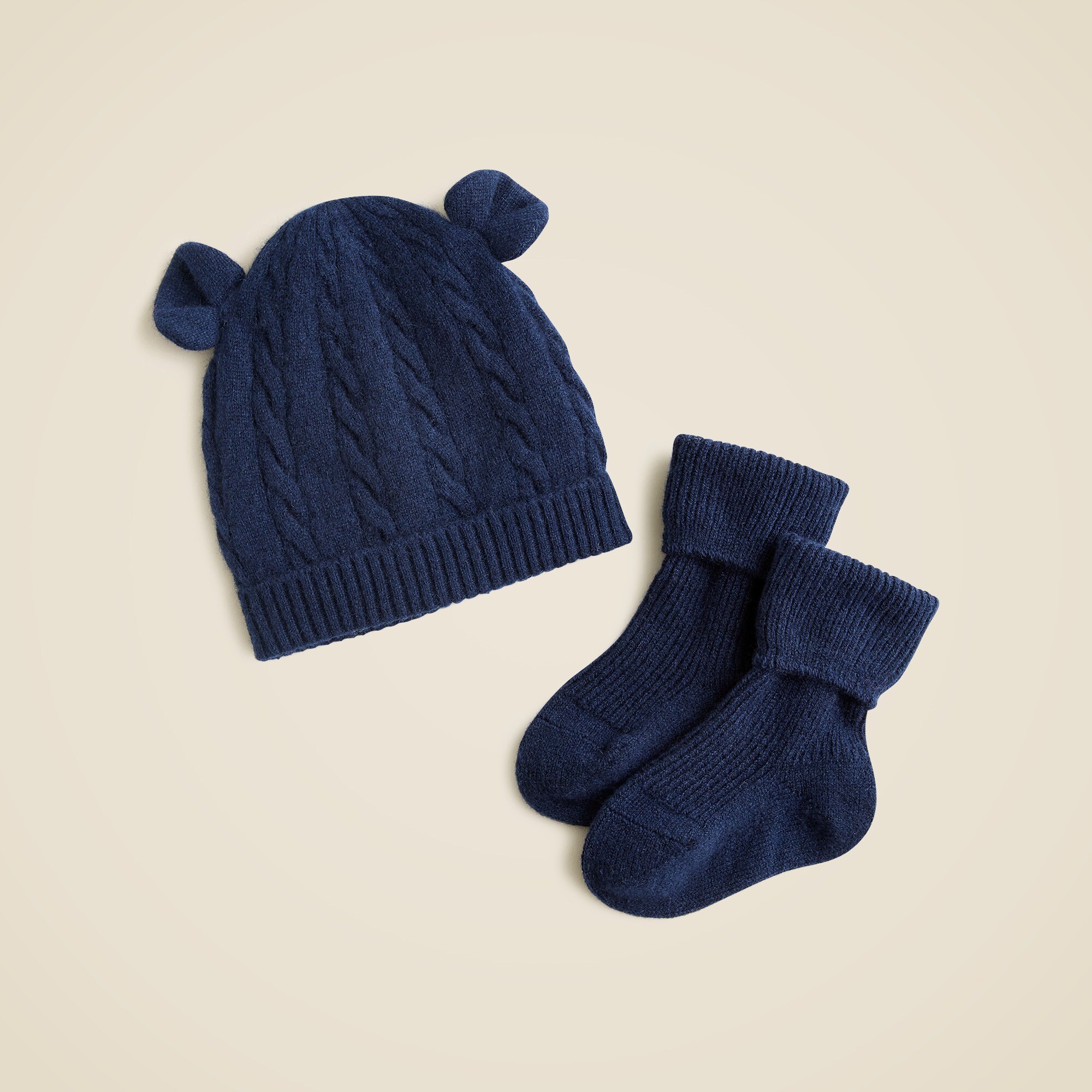 boys Limited-edition baby cashmere beanie and booties set