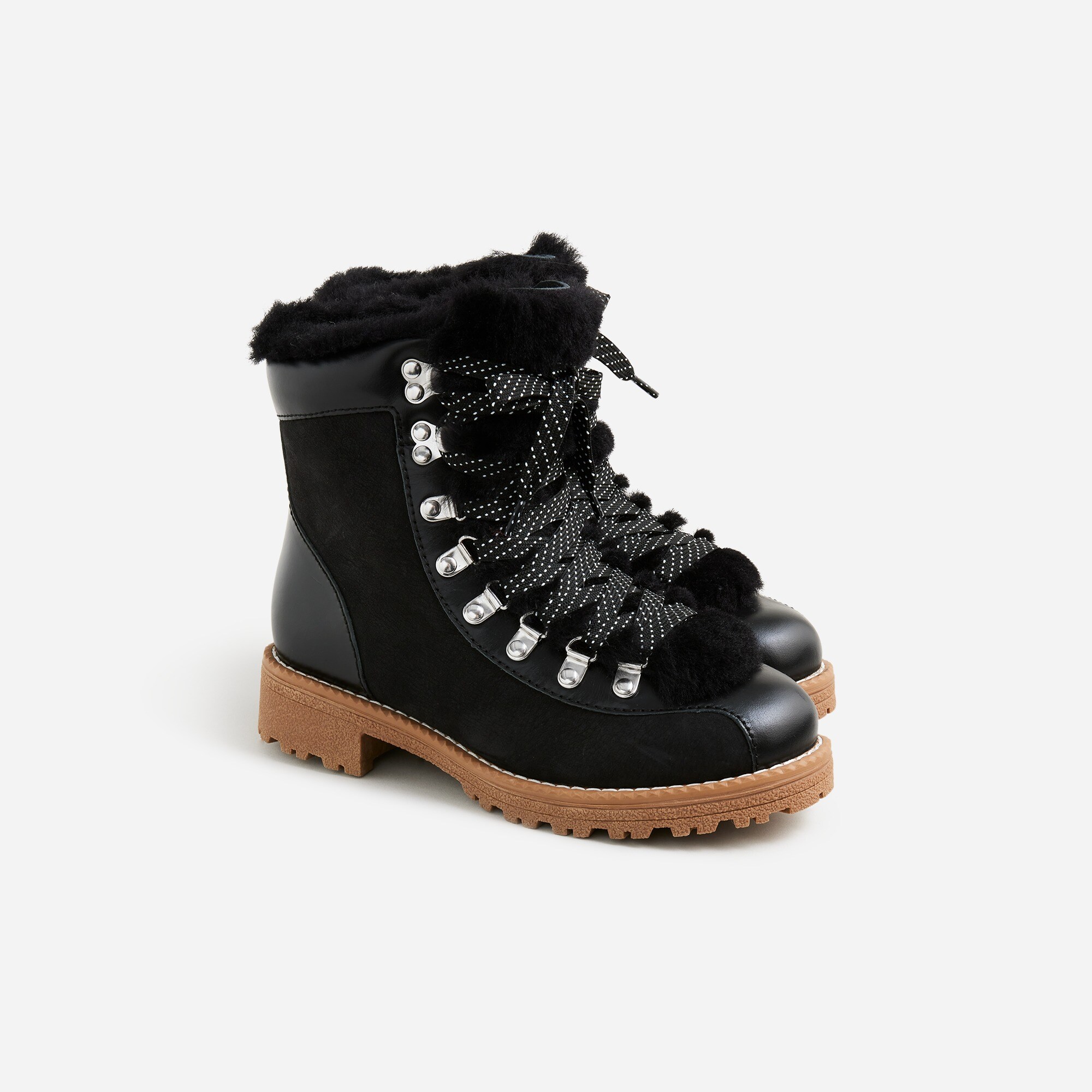  New Nordic boots in leather and nubuck