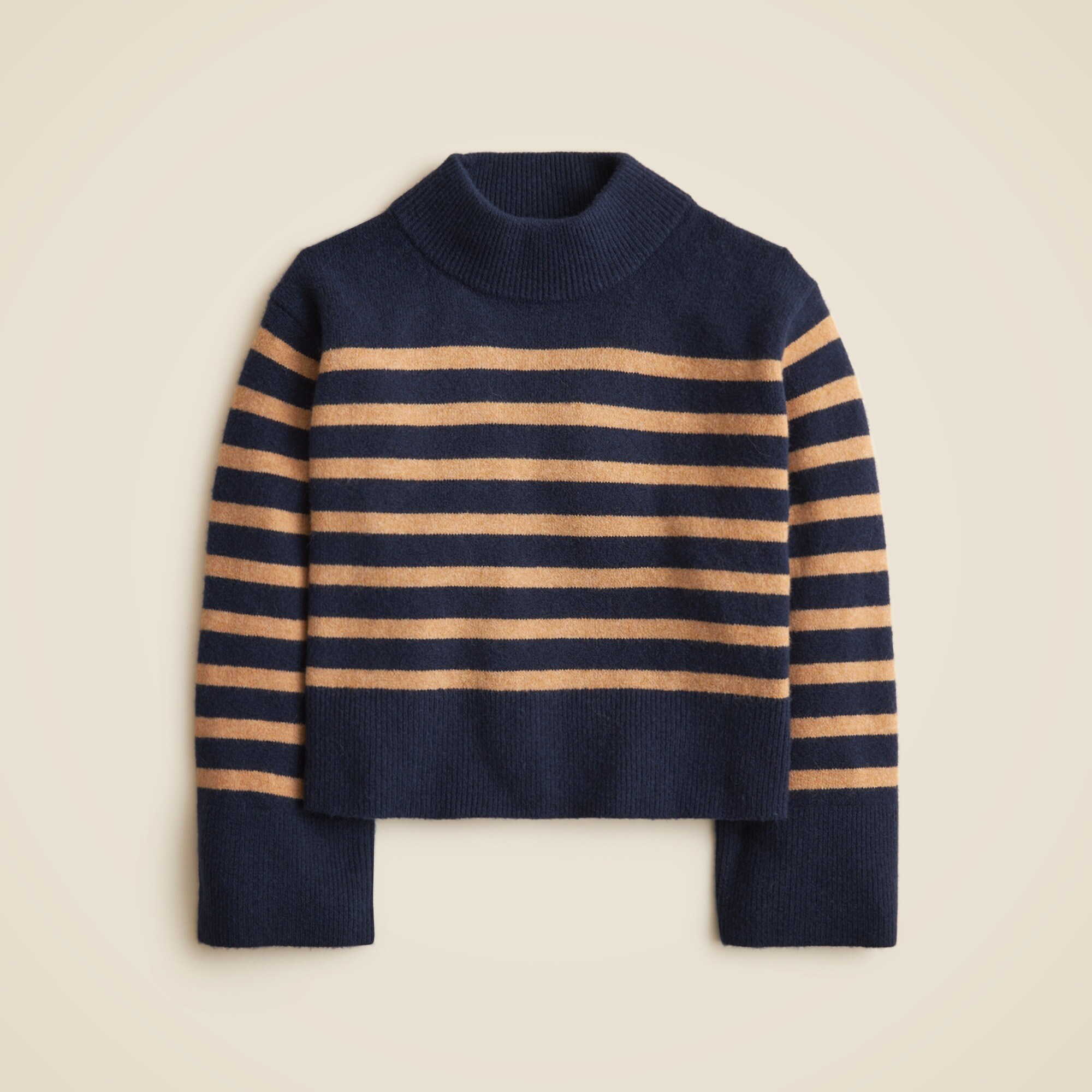 Chunky crewneck sweater in Supersoft yarn