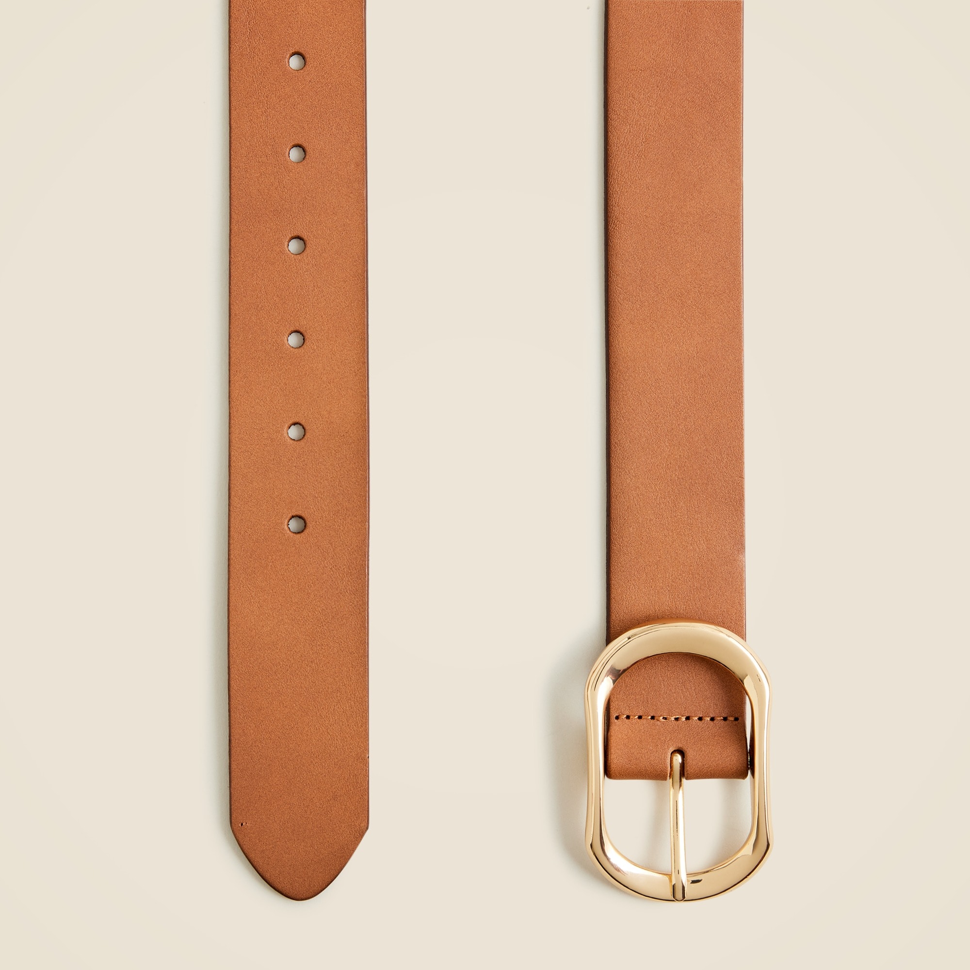 Oval buckle belt in Italian leather