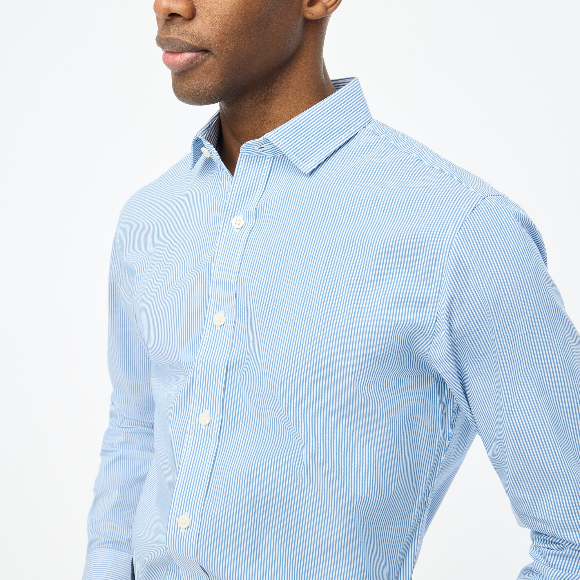 Slim performance dress shirt