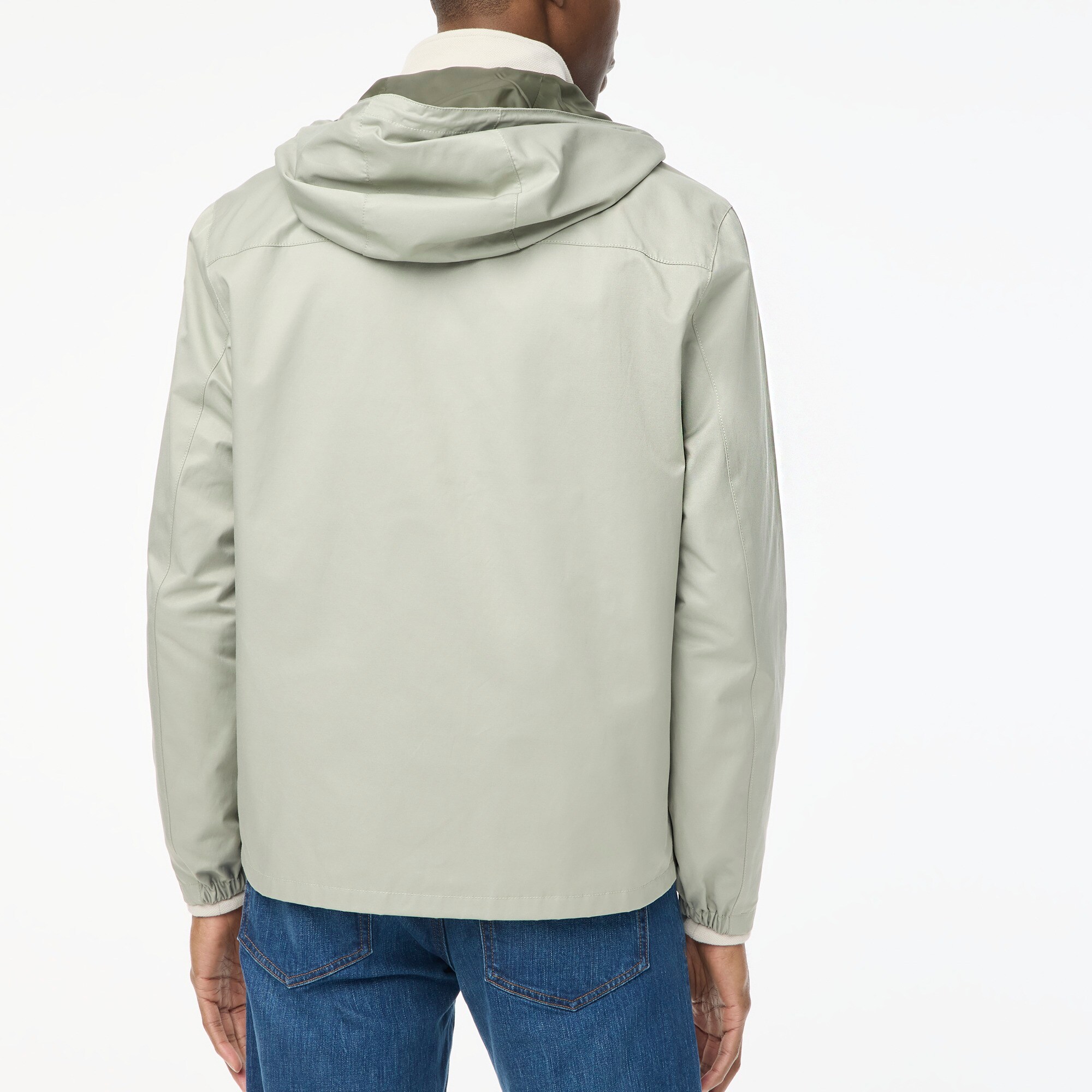Lightweight hooded jacket