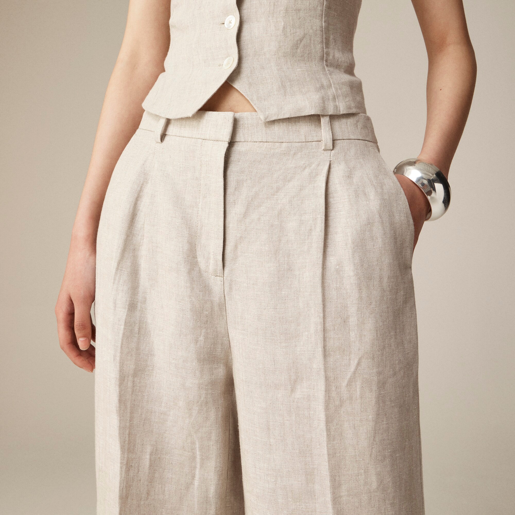 Wide-leg Essential pant in linen