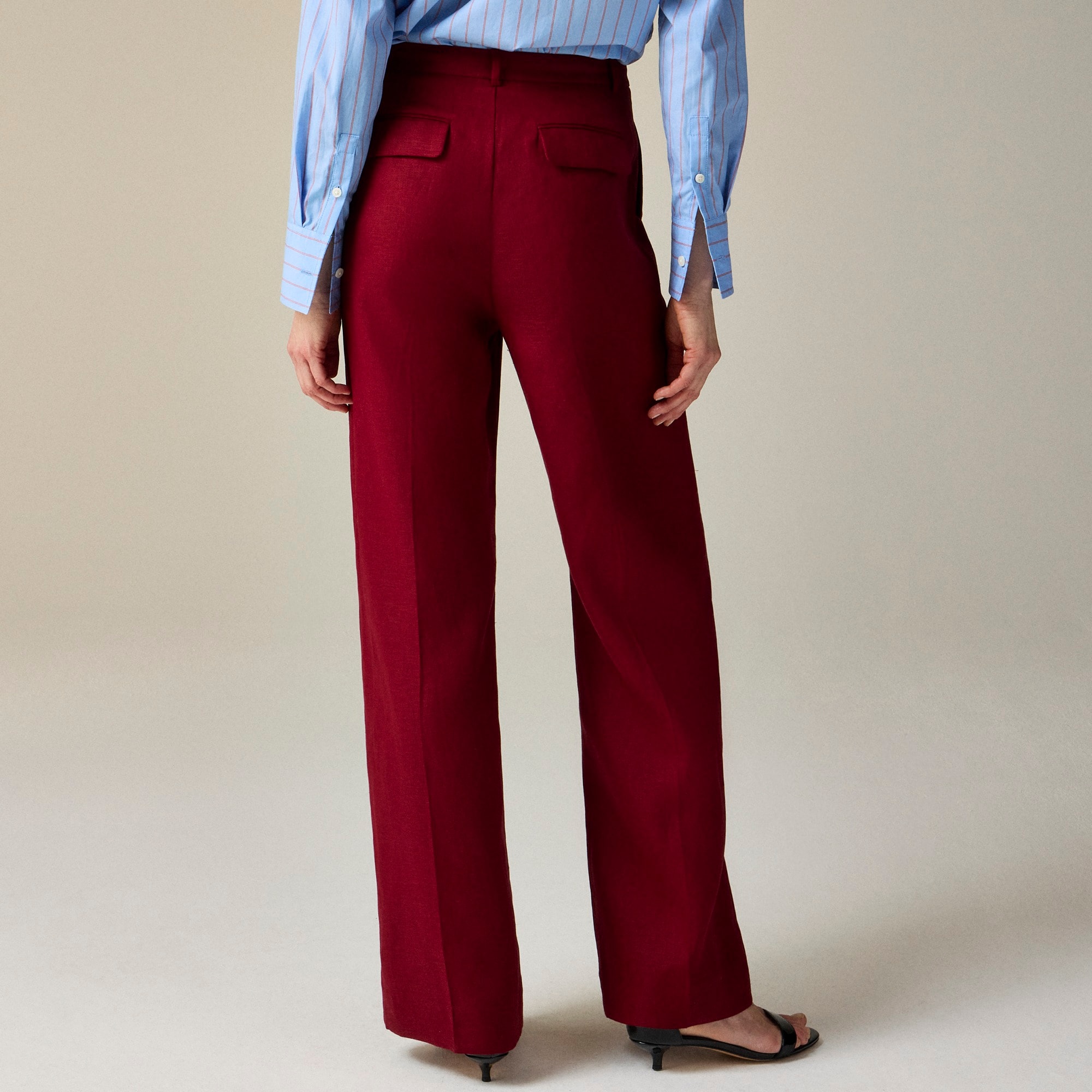 Wide-leg Essential pant in linen