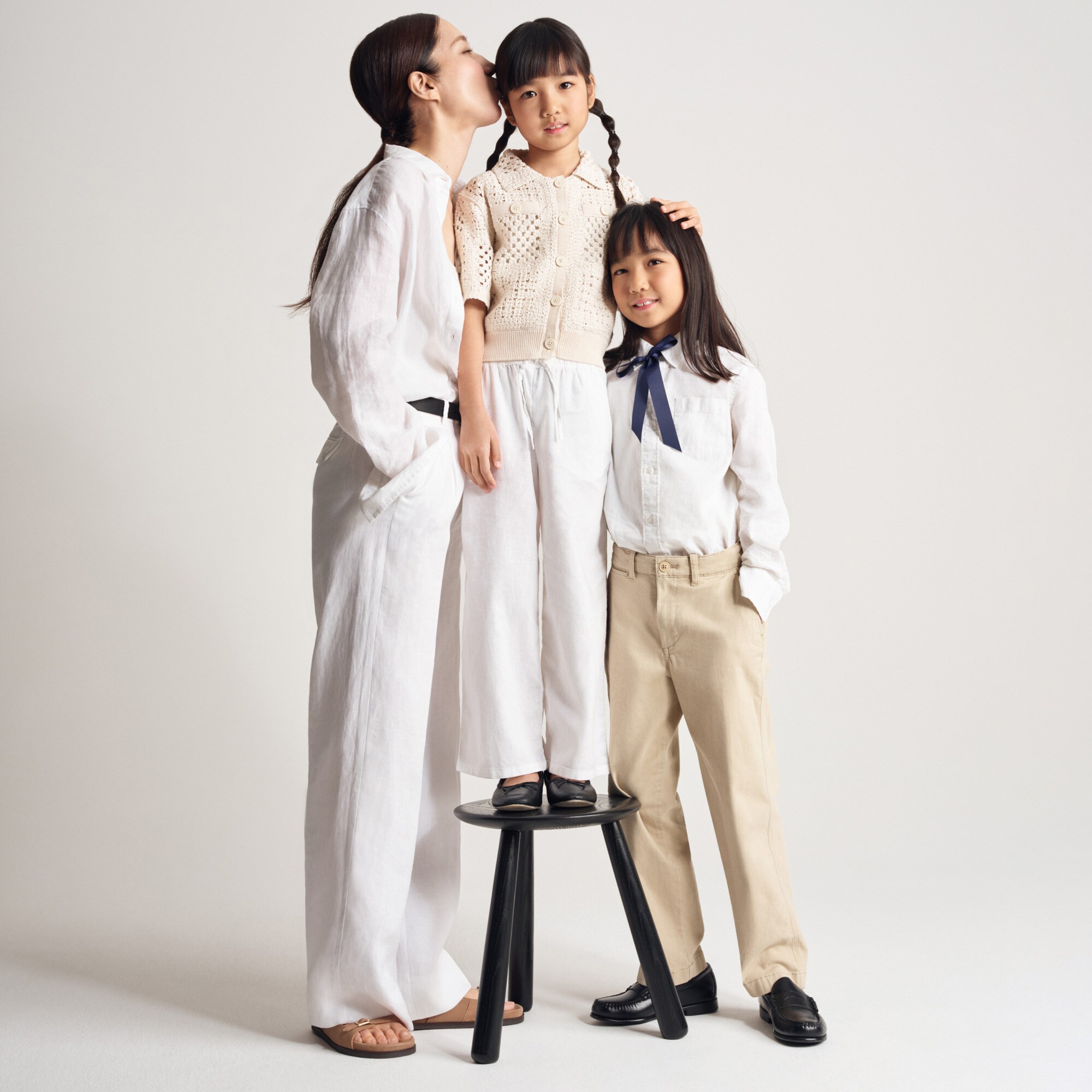 Wide-leg Essential pant in linen