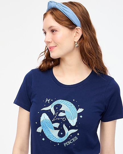 factory: pisces zodiac graphic tee for women