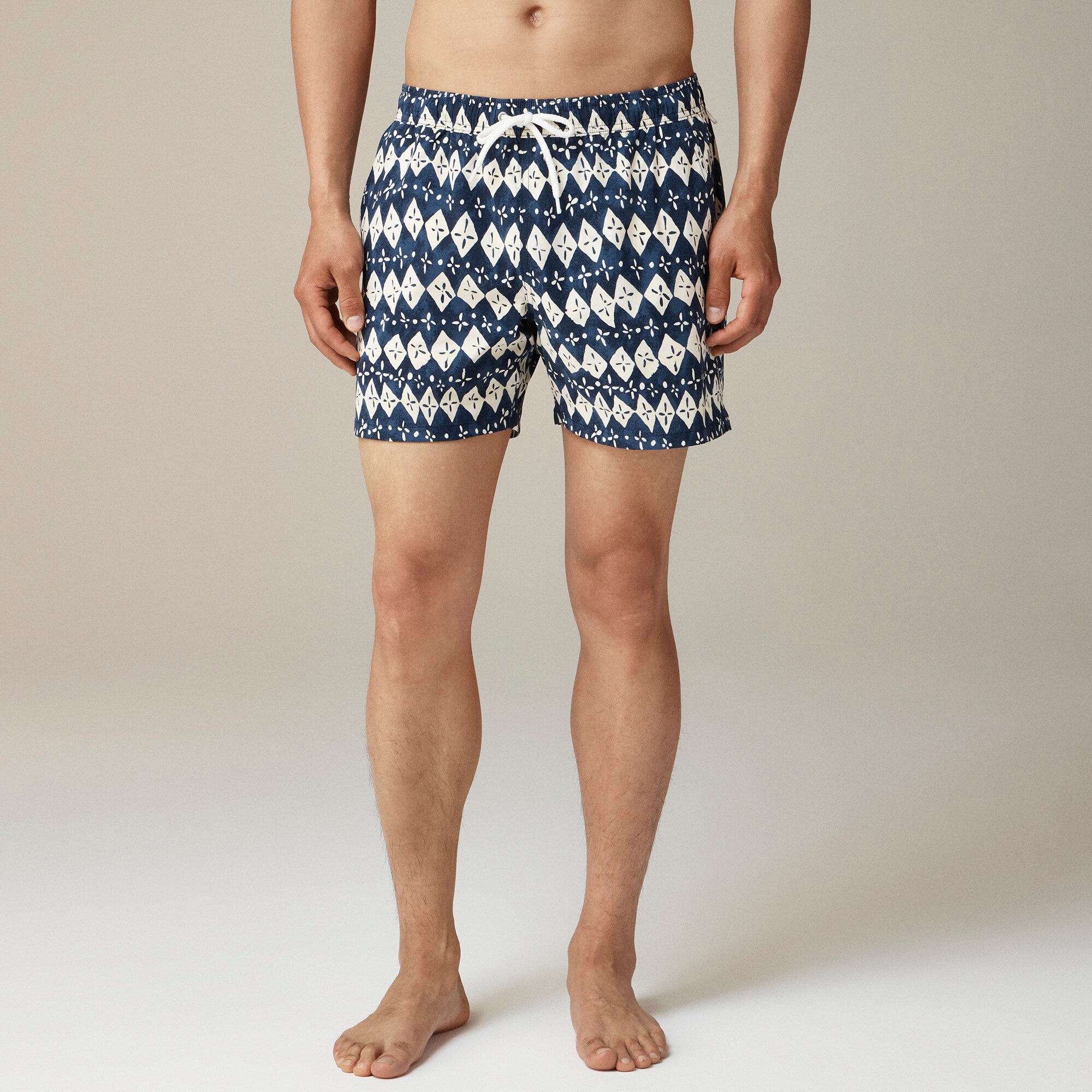 J.Crew 5 Stretch Swim Trunk In Print With ECONYL Nylon For Men