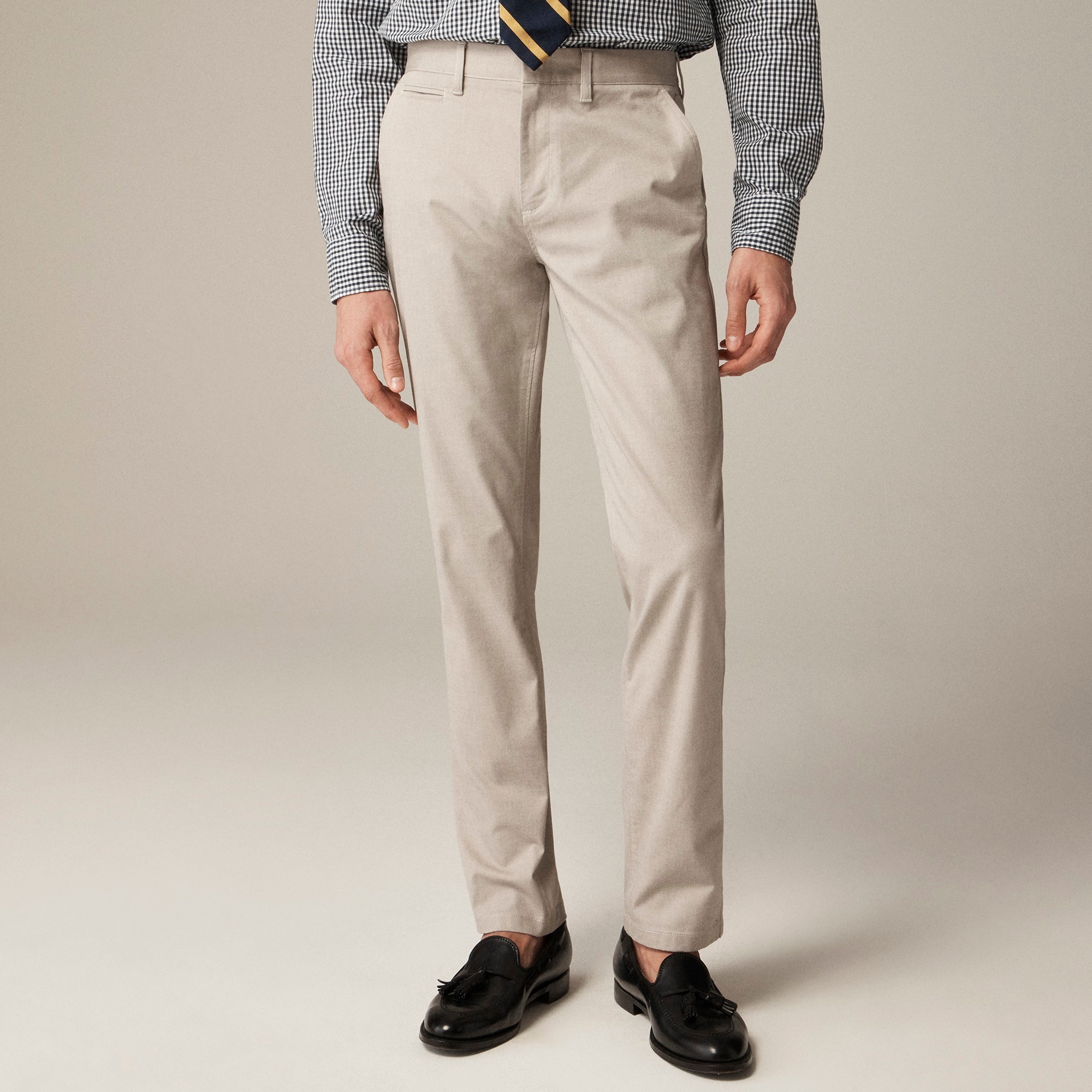  484 Slim-fit tech oxford pant