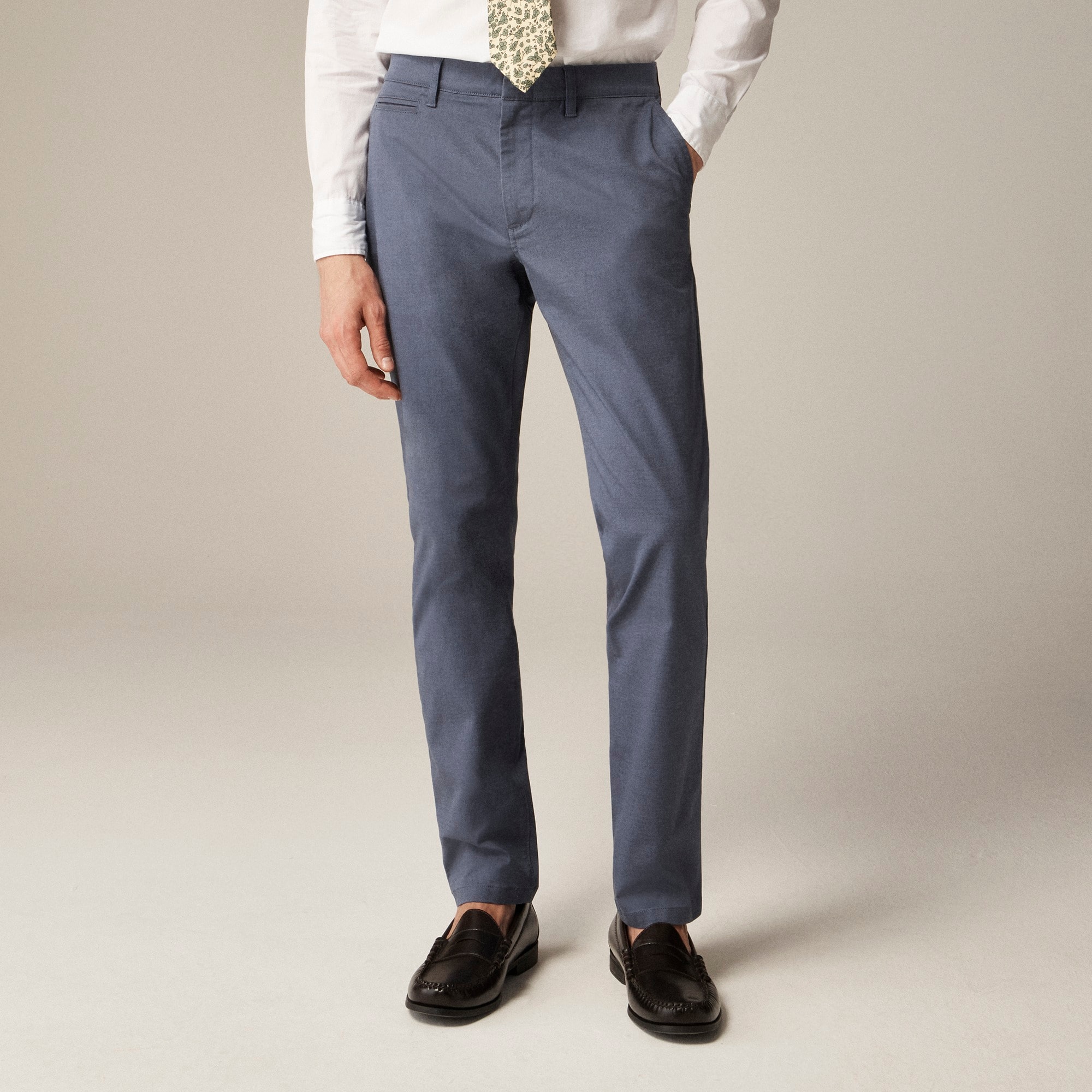  484 Slim-fit tech oxford pant