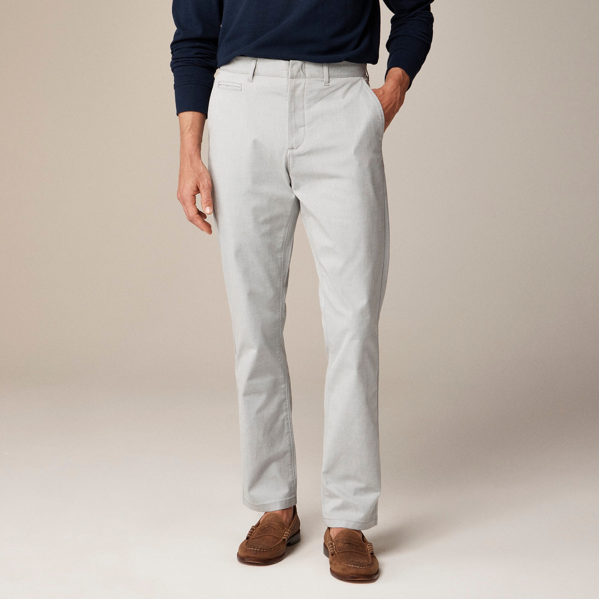  770&trade; Straight-fit tech oxford pant