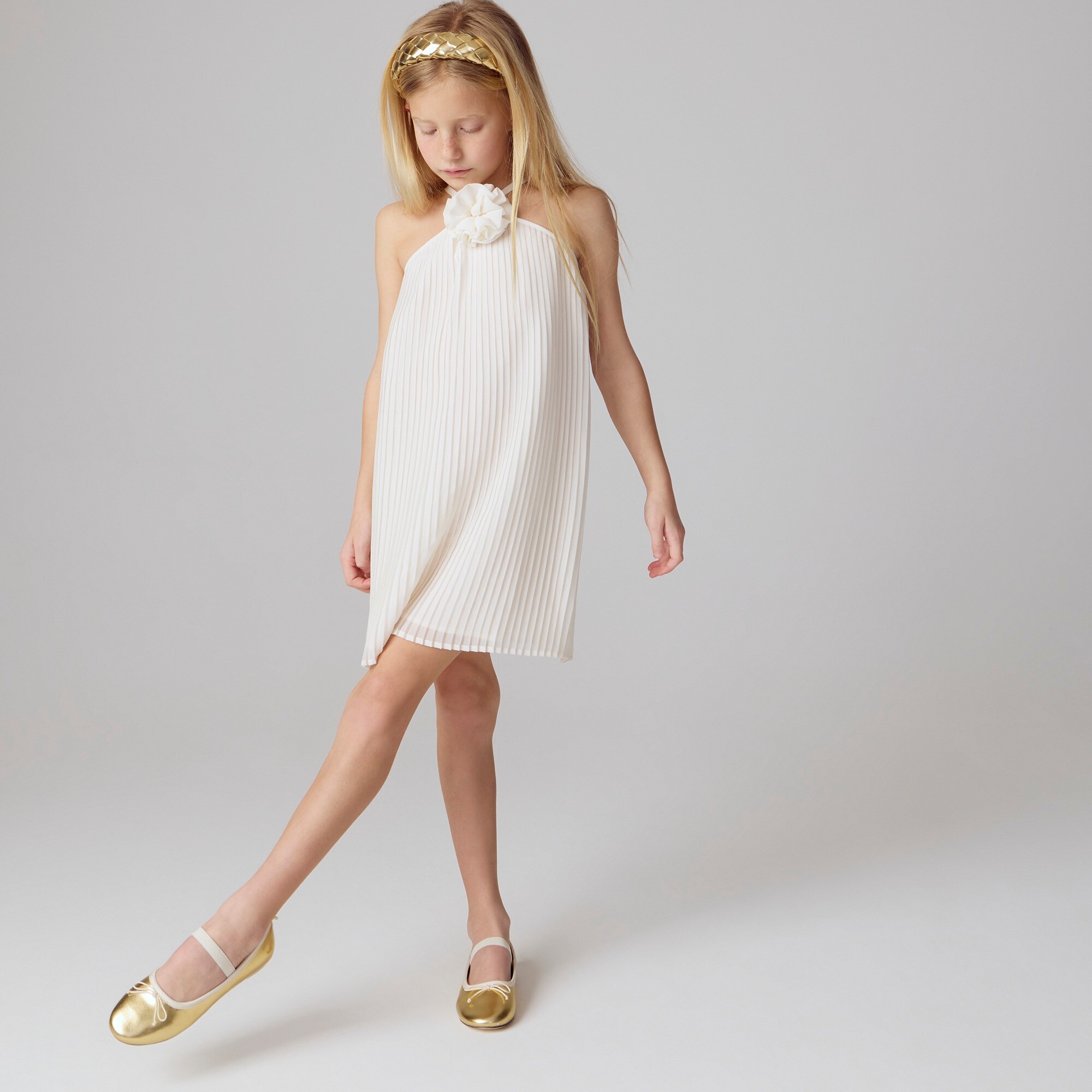 Girls' rosette halter-neck dress in chiffon