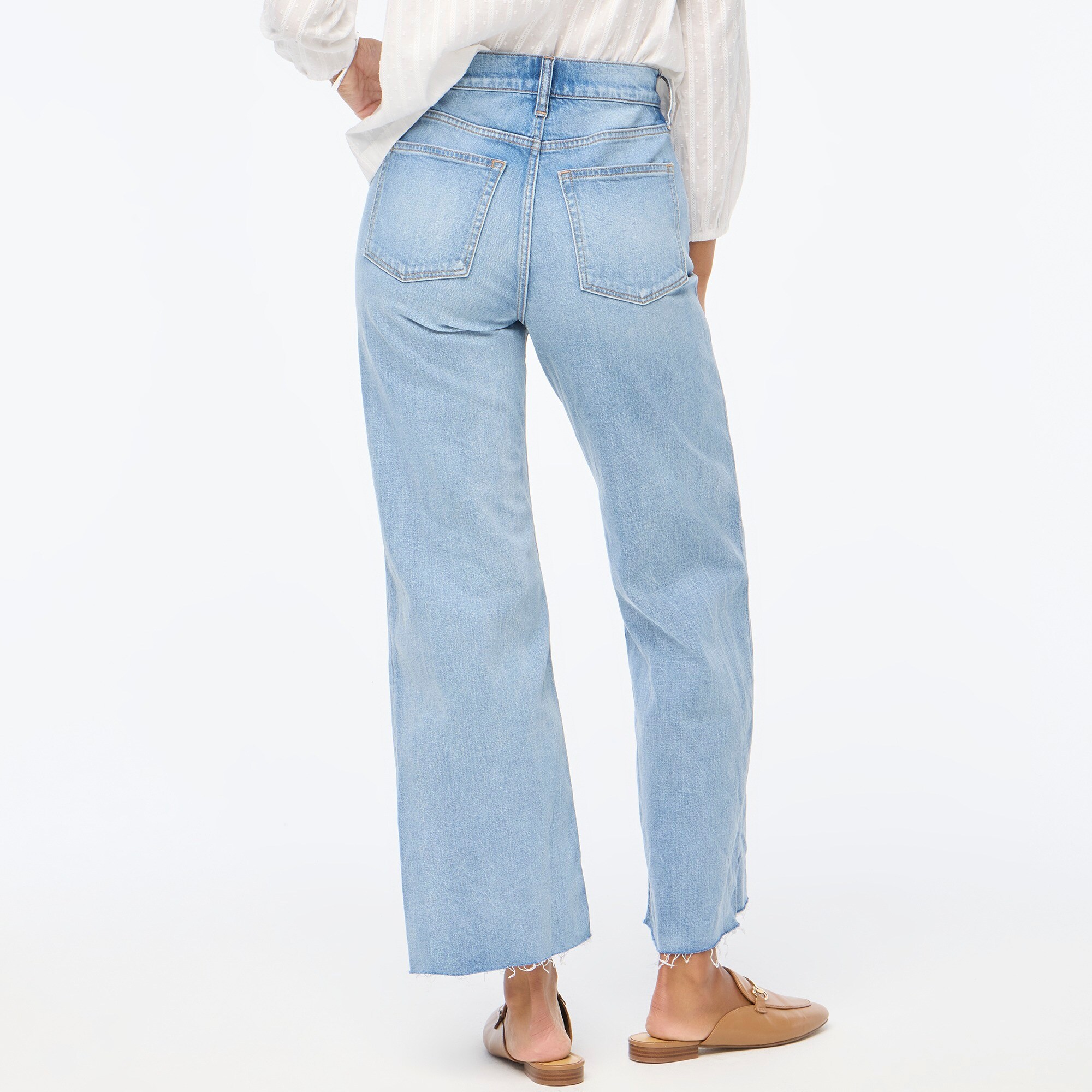 Wide-leg cropped jean in all-day stretch