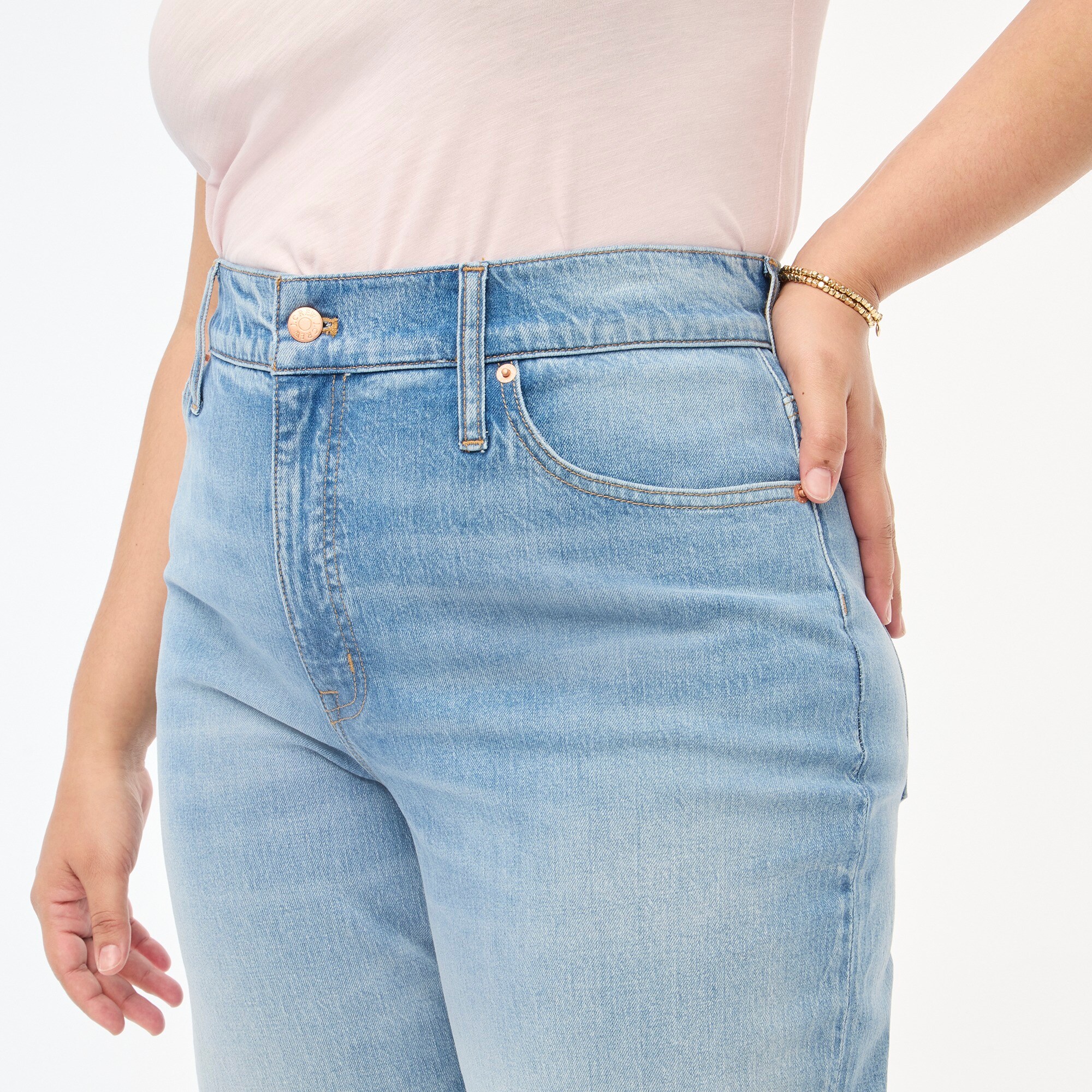 Wide-leg crop jean in all-day stretch