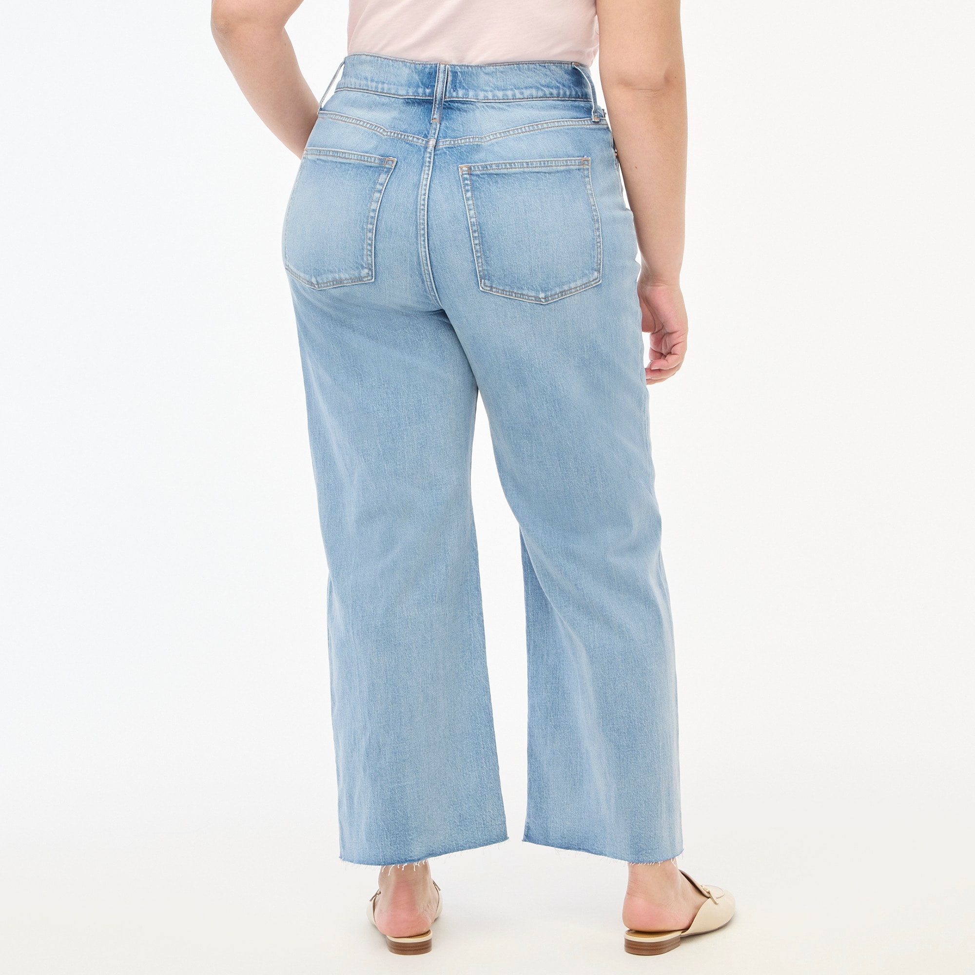 Wide-leg cropped jean in all-day stretch