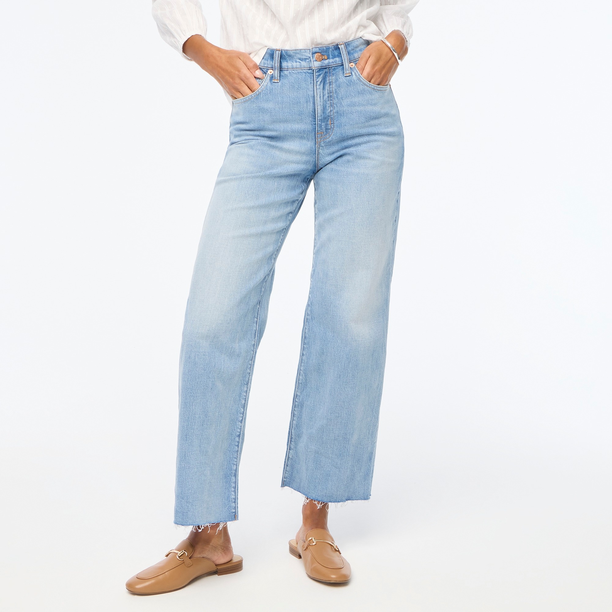 Wide-leg crop jean in all-day stretch
