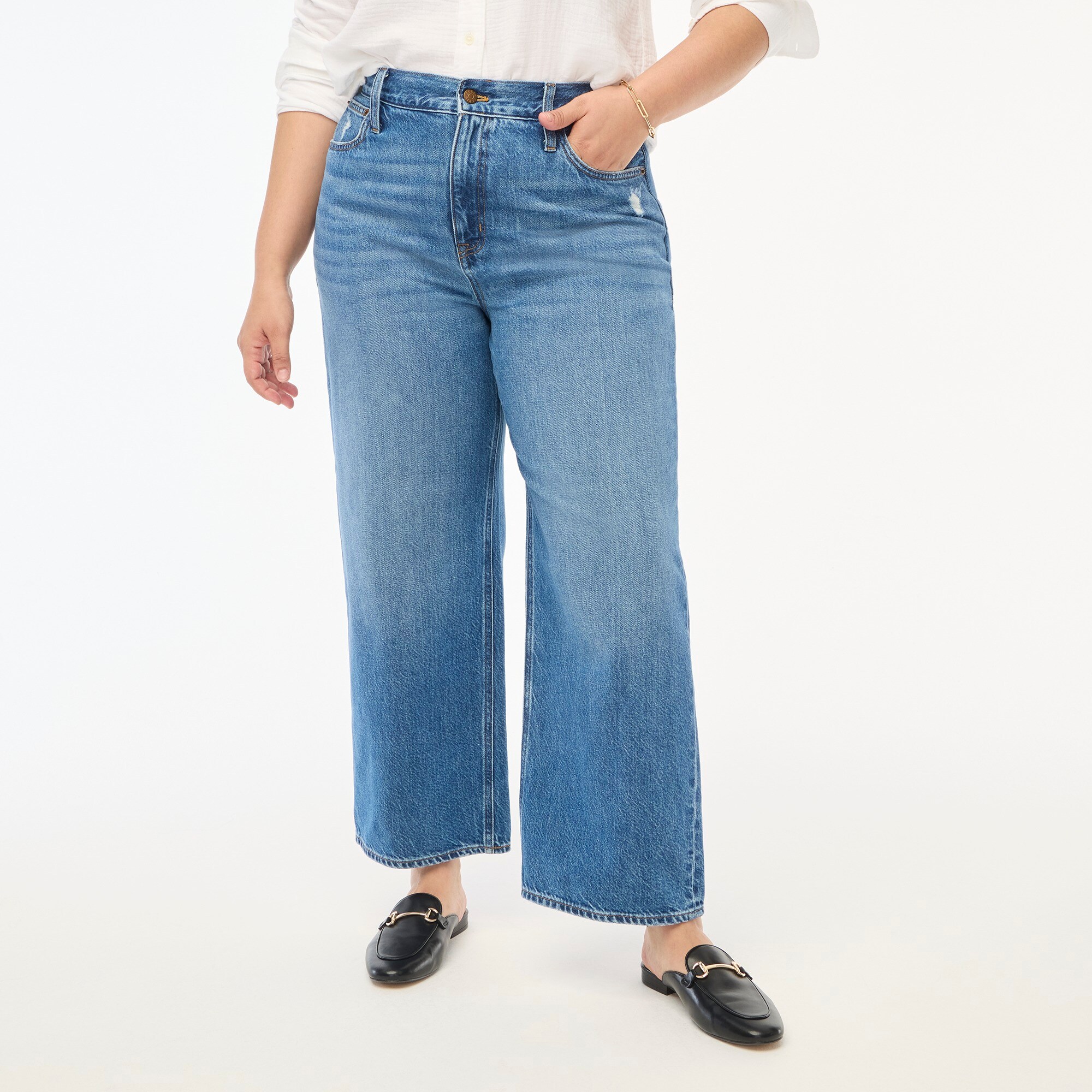 Medium vintage baggy fit women's jeans overall main image 0