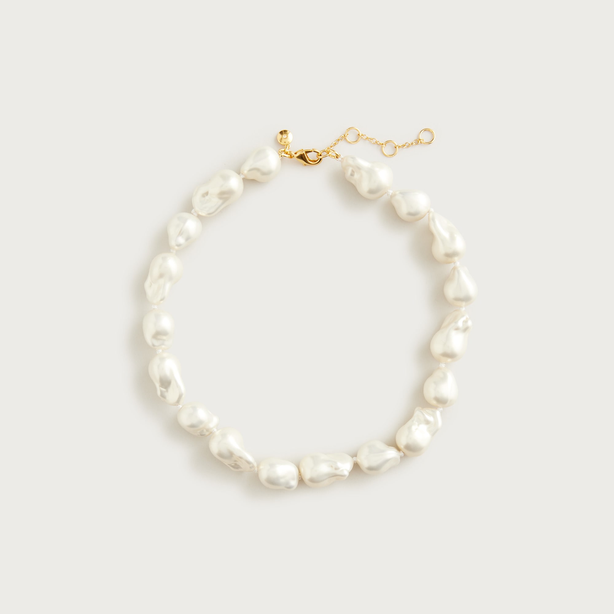 Baroque pearl necklace