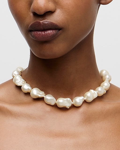 womens Baroque pearl necklace