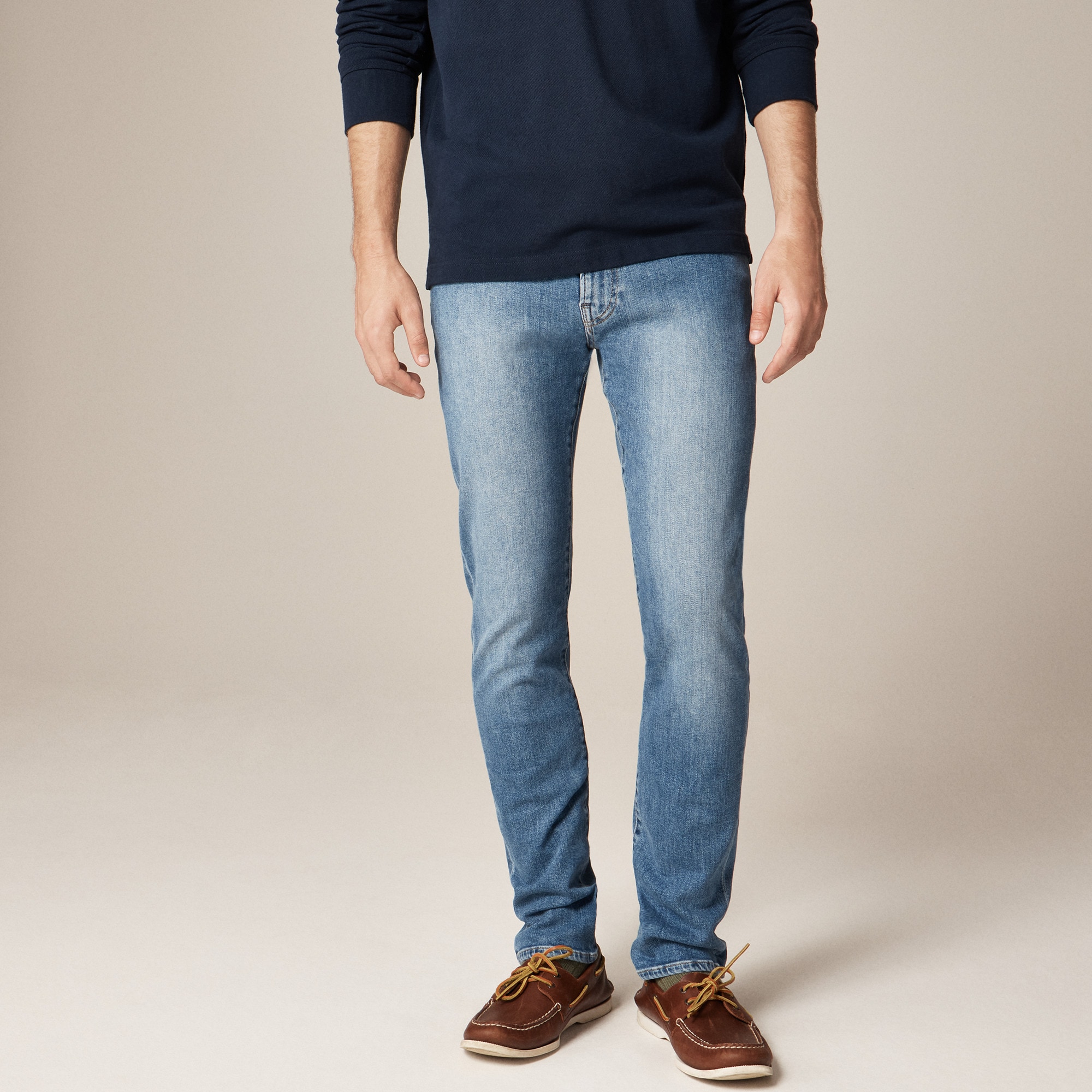 770™ Straight-fit stretch jean in medium wash