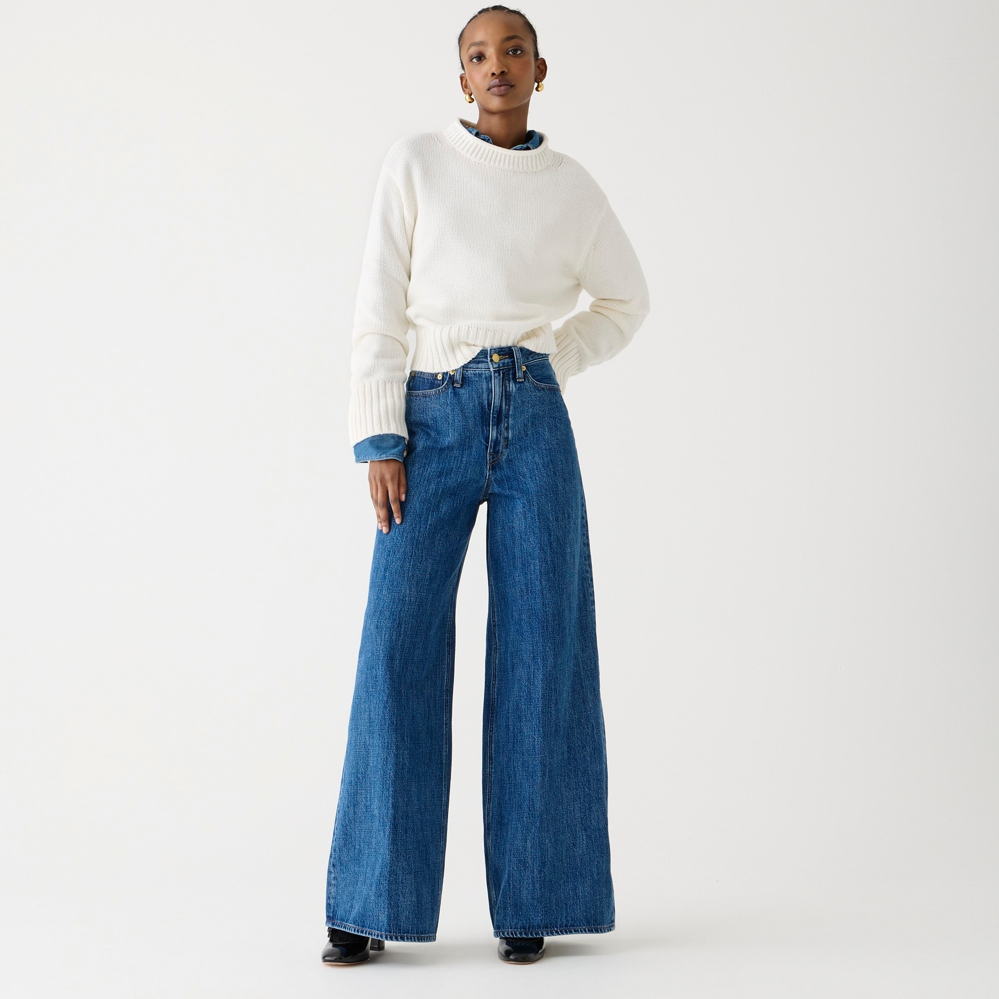  High-rise superwide-leg jean in Laura wash