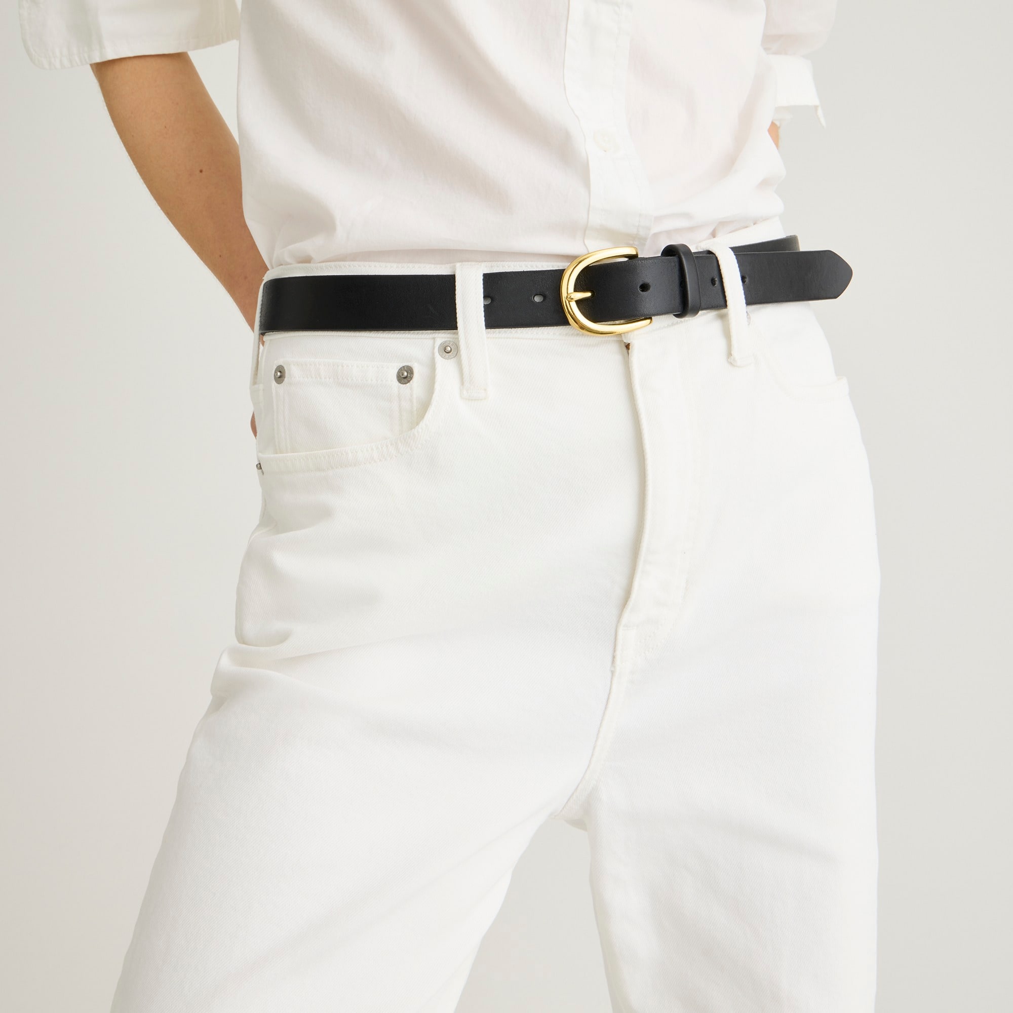 Classic straight jean in white - image 3
