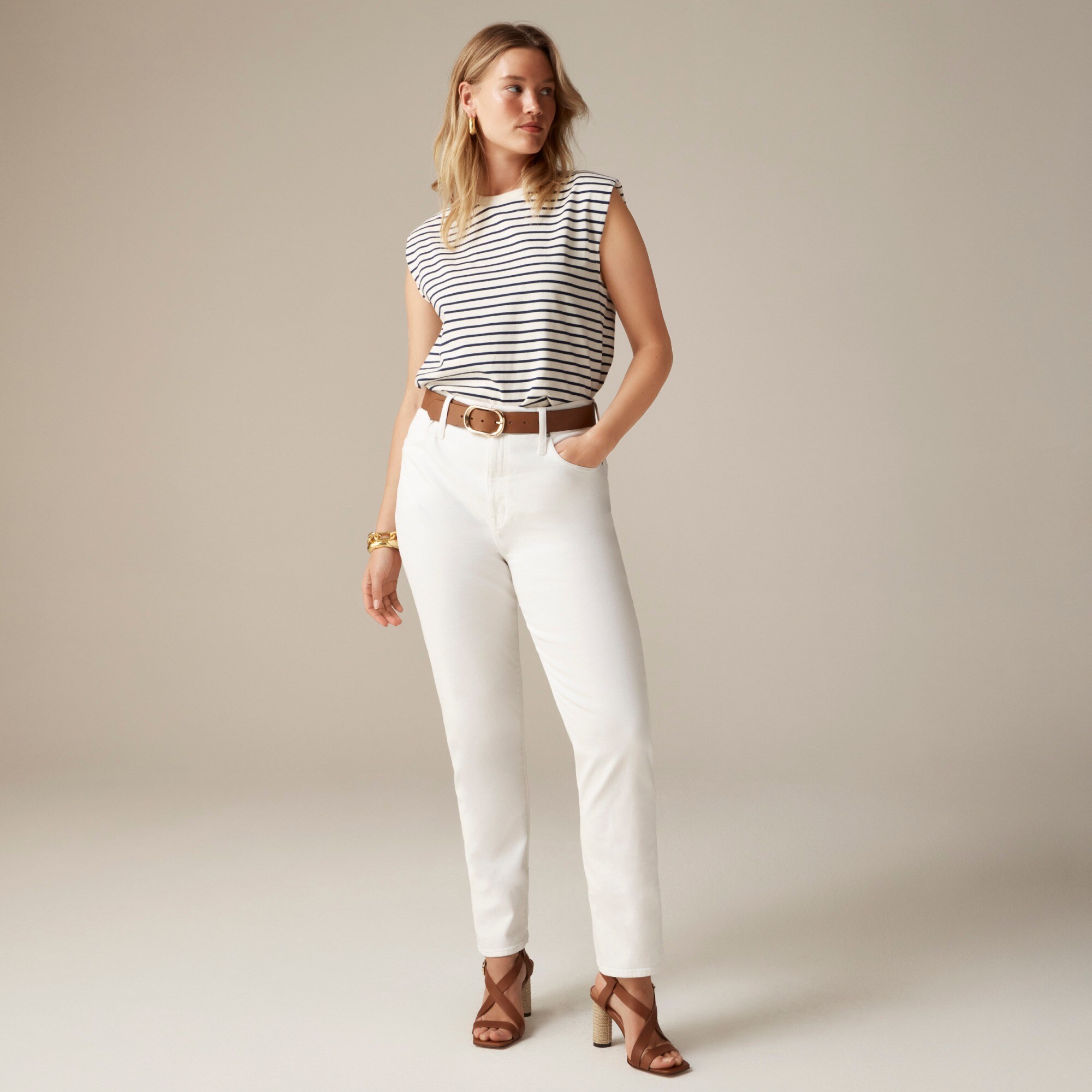 Classic straight jean in white