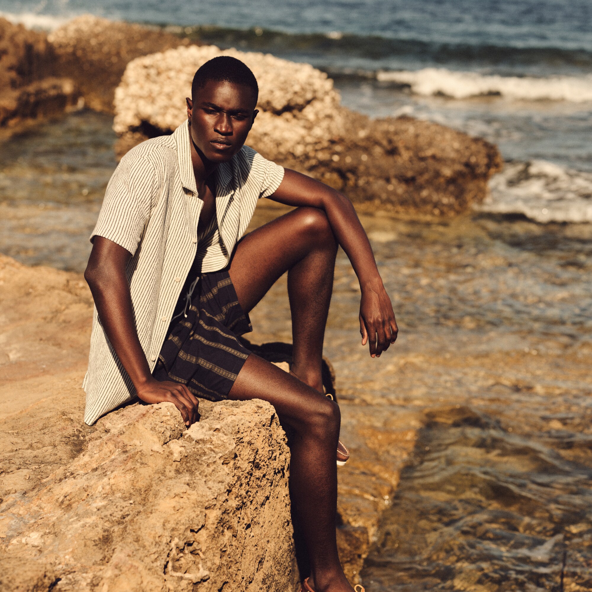 Textured camp-collar knit shirt in stripe