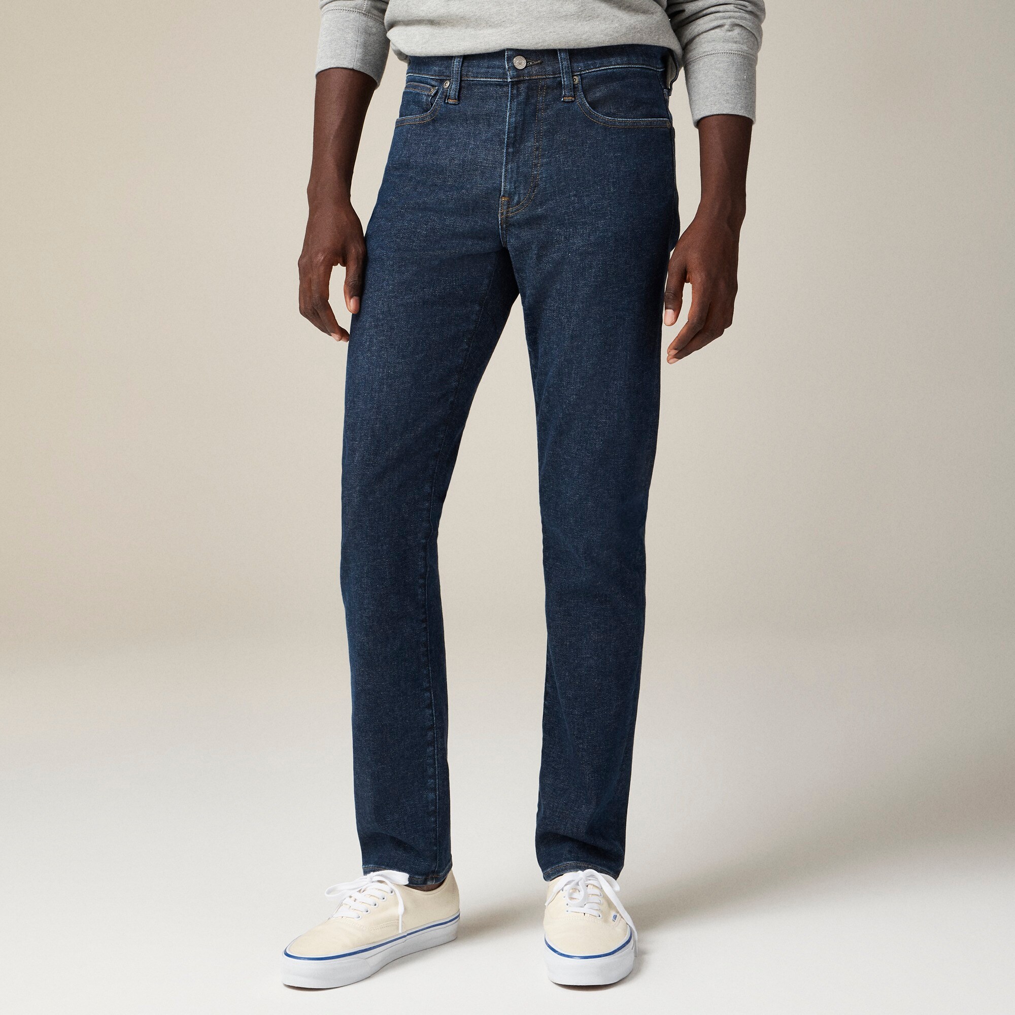 770™ Straight-fit stretch jean in medium wash