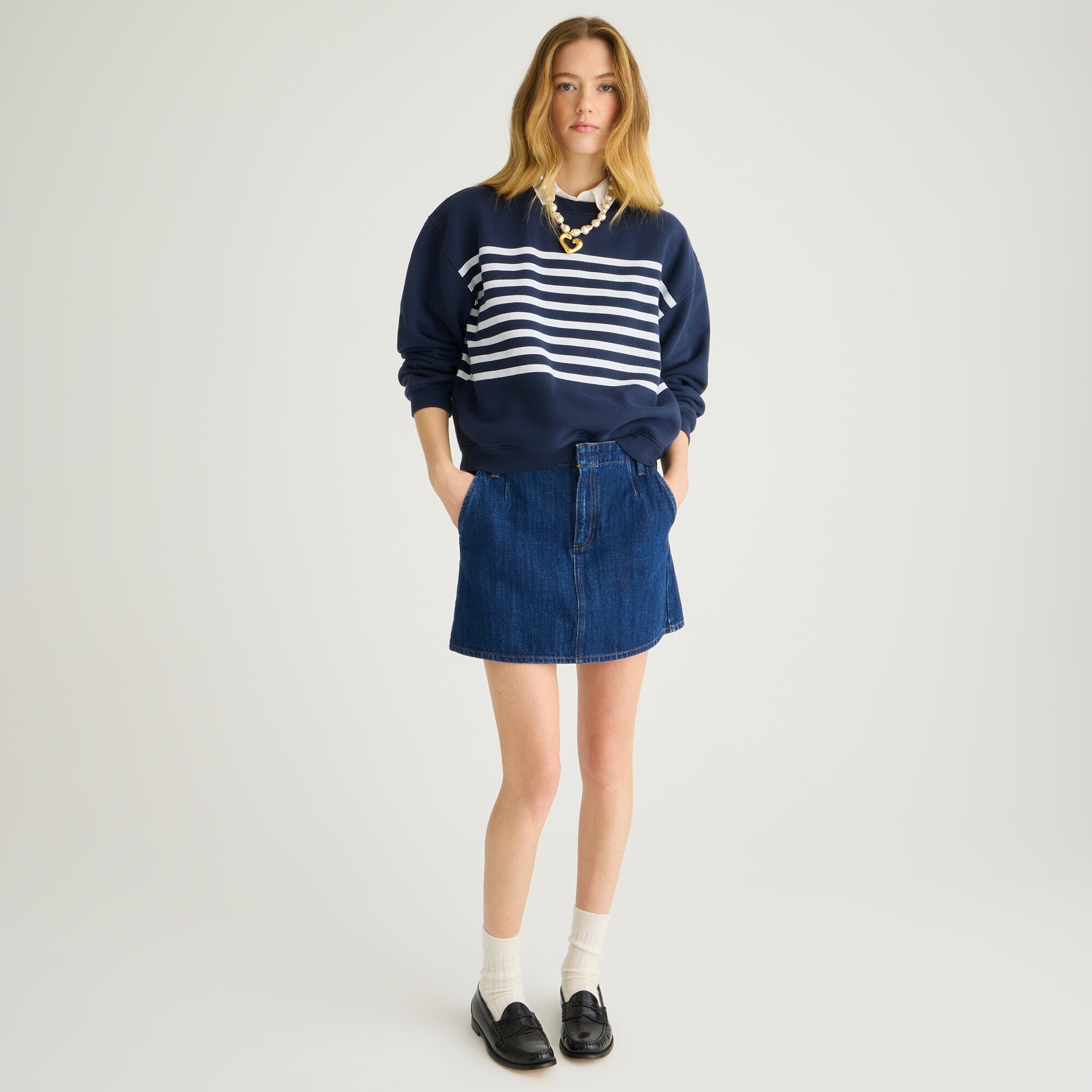 Core-Fleece Cropped Crewneck Sweatshirt Women main image 1