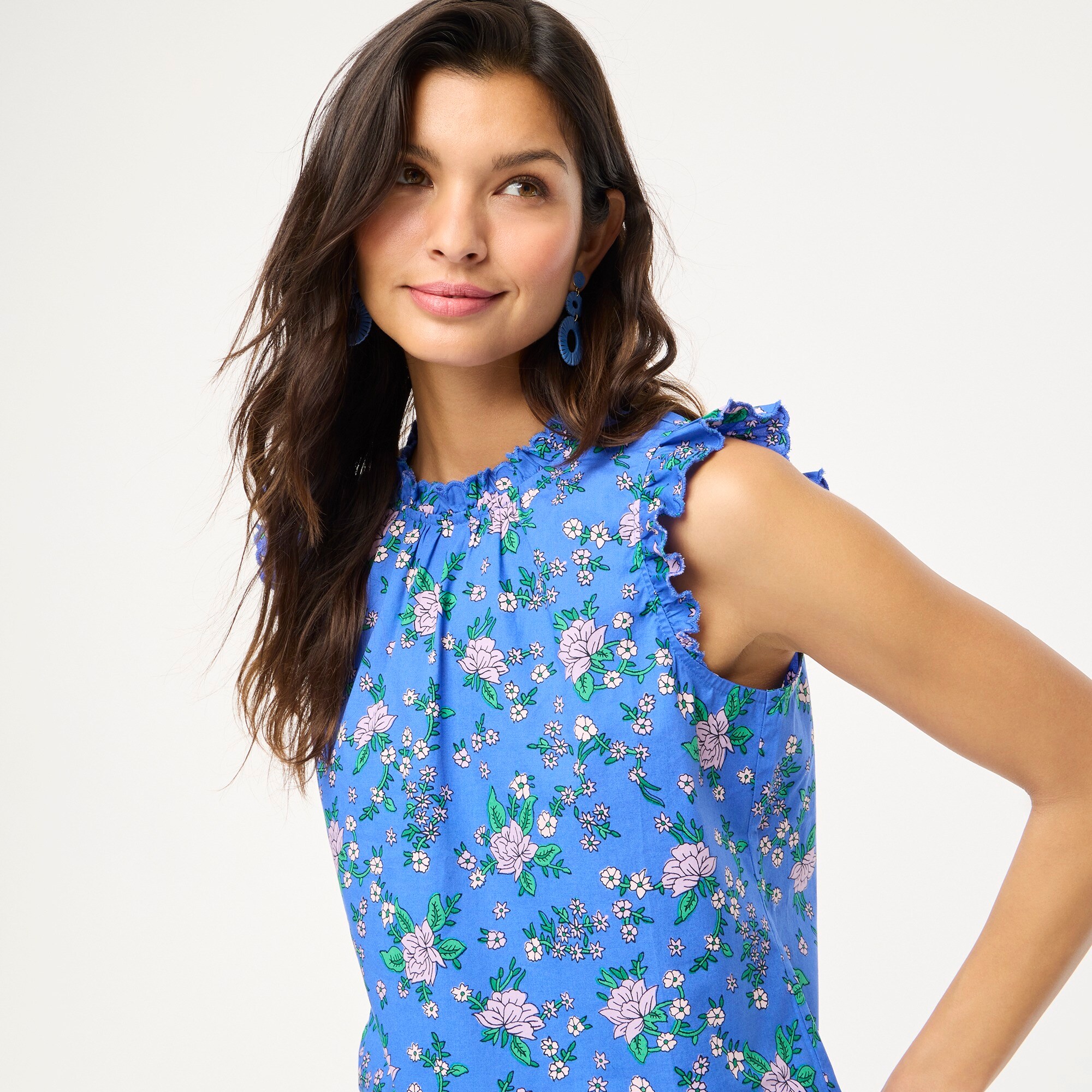Sleeveless ruffleneck top