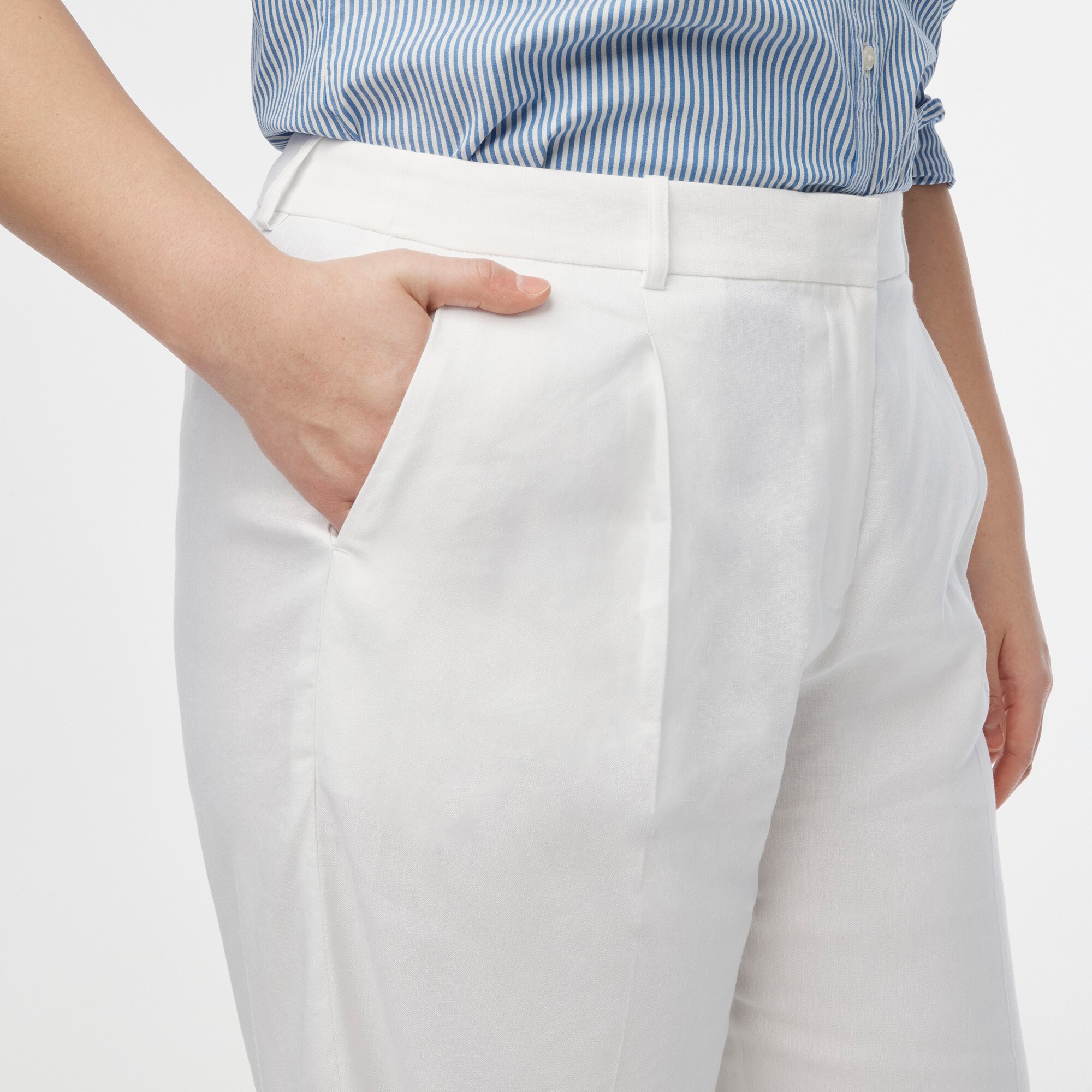 Linen-blend wide-leg pleated trouser pant