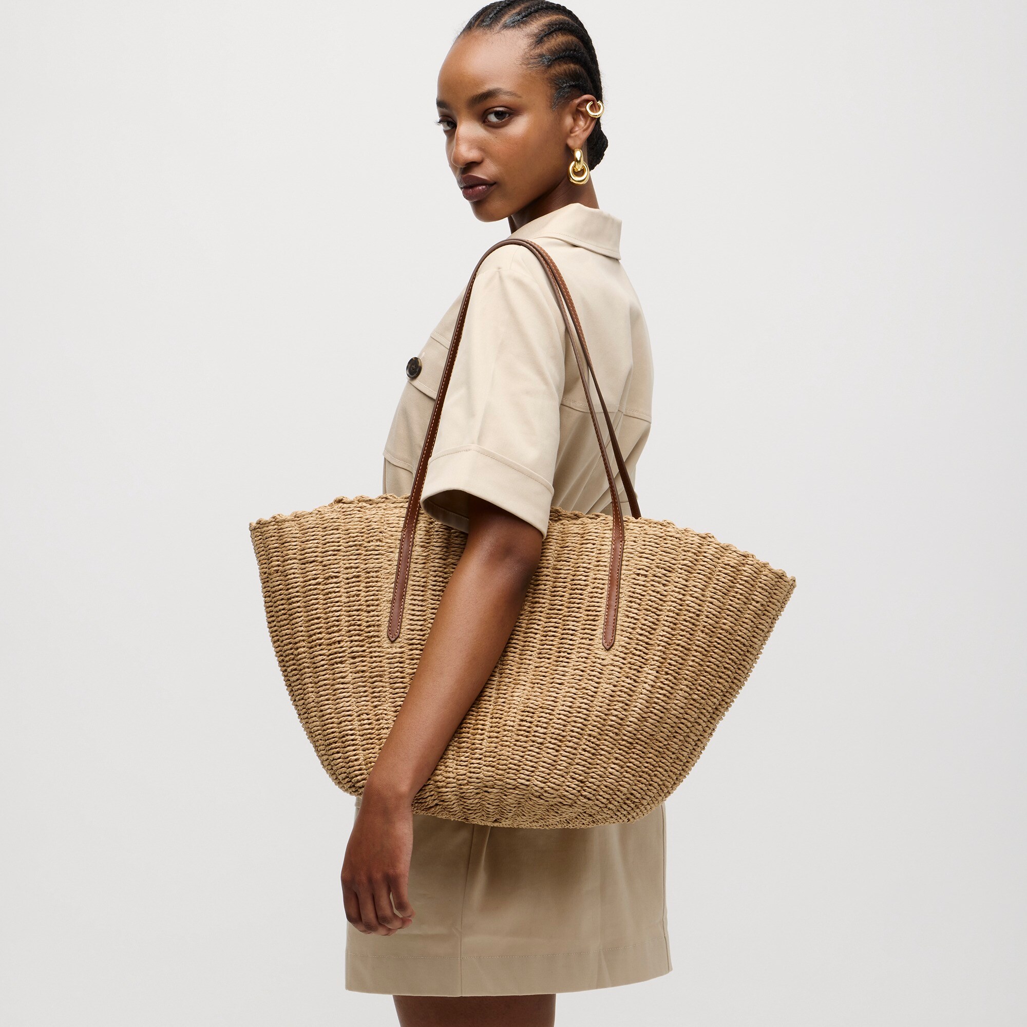 womens Como woven straw tote