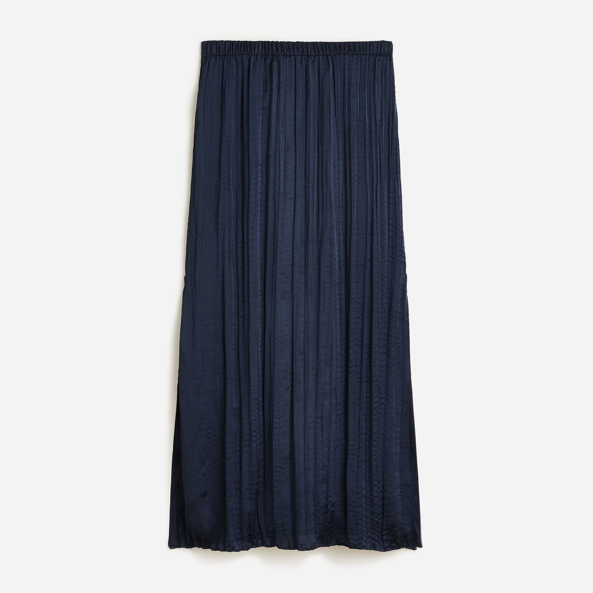 Side-slit skirt in crinkle satin