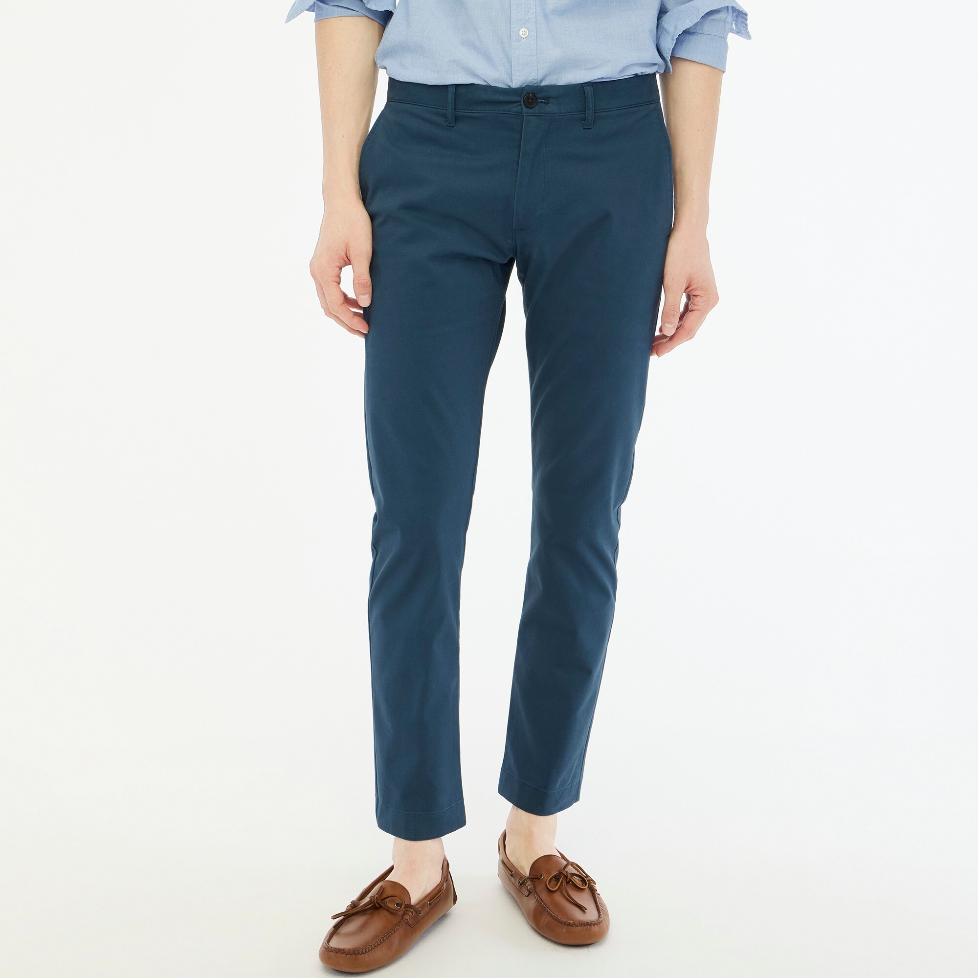  Slim-fit TruTemp365&reg; chino pant