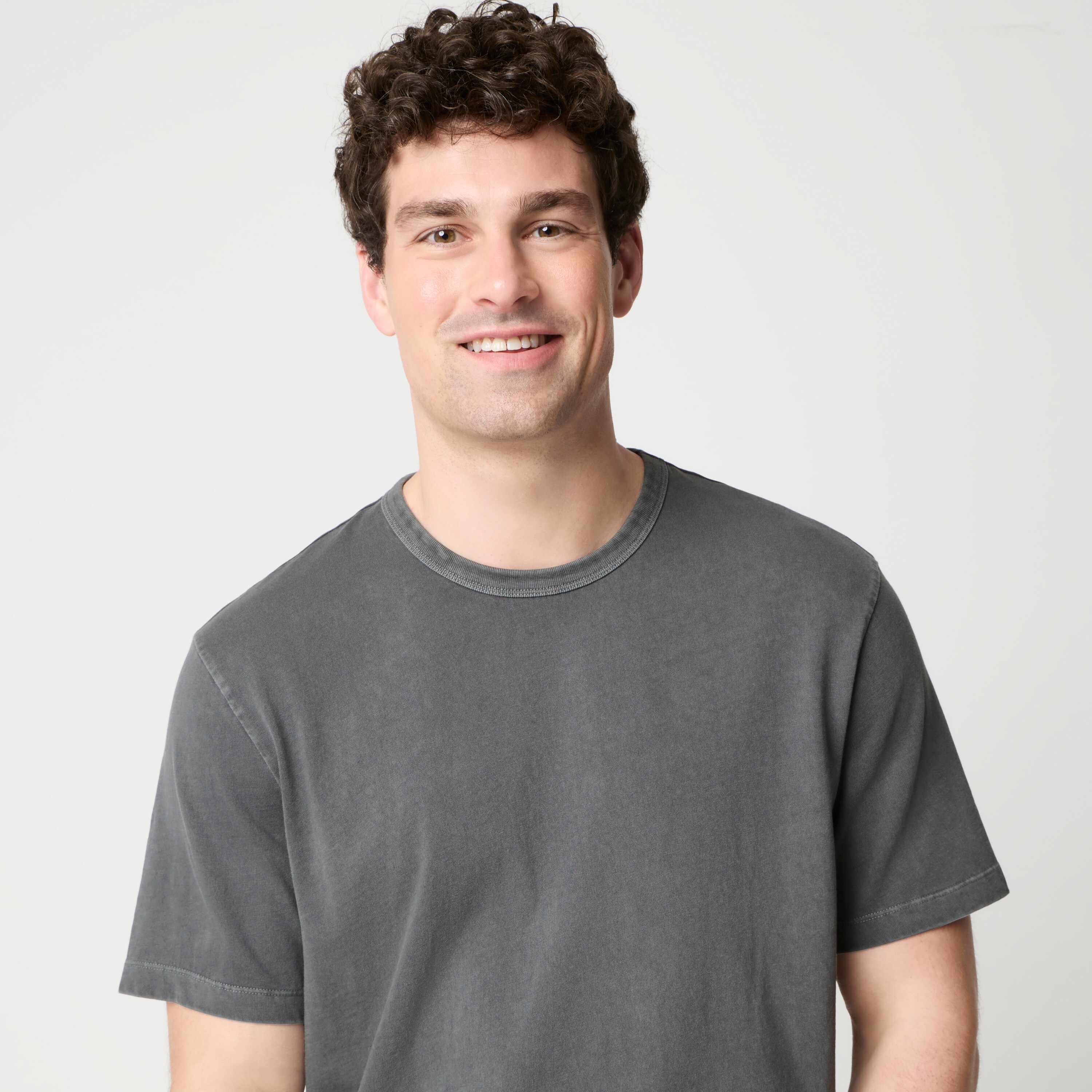Garment-dyed tee