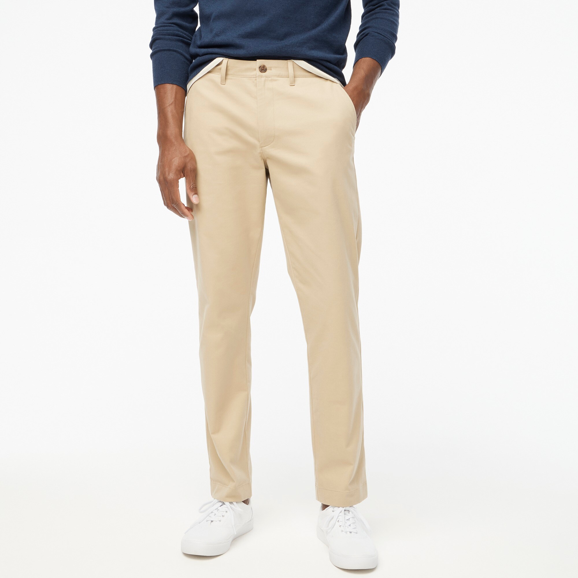  Straight-fit TruTemp365&reg; chino pant