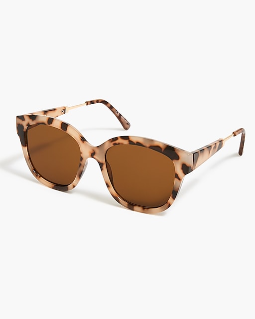  Tortoise D-frame sunglasses