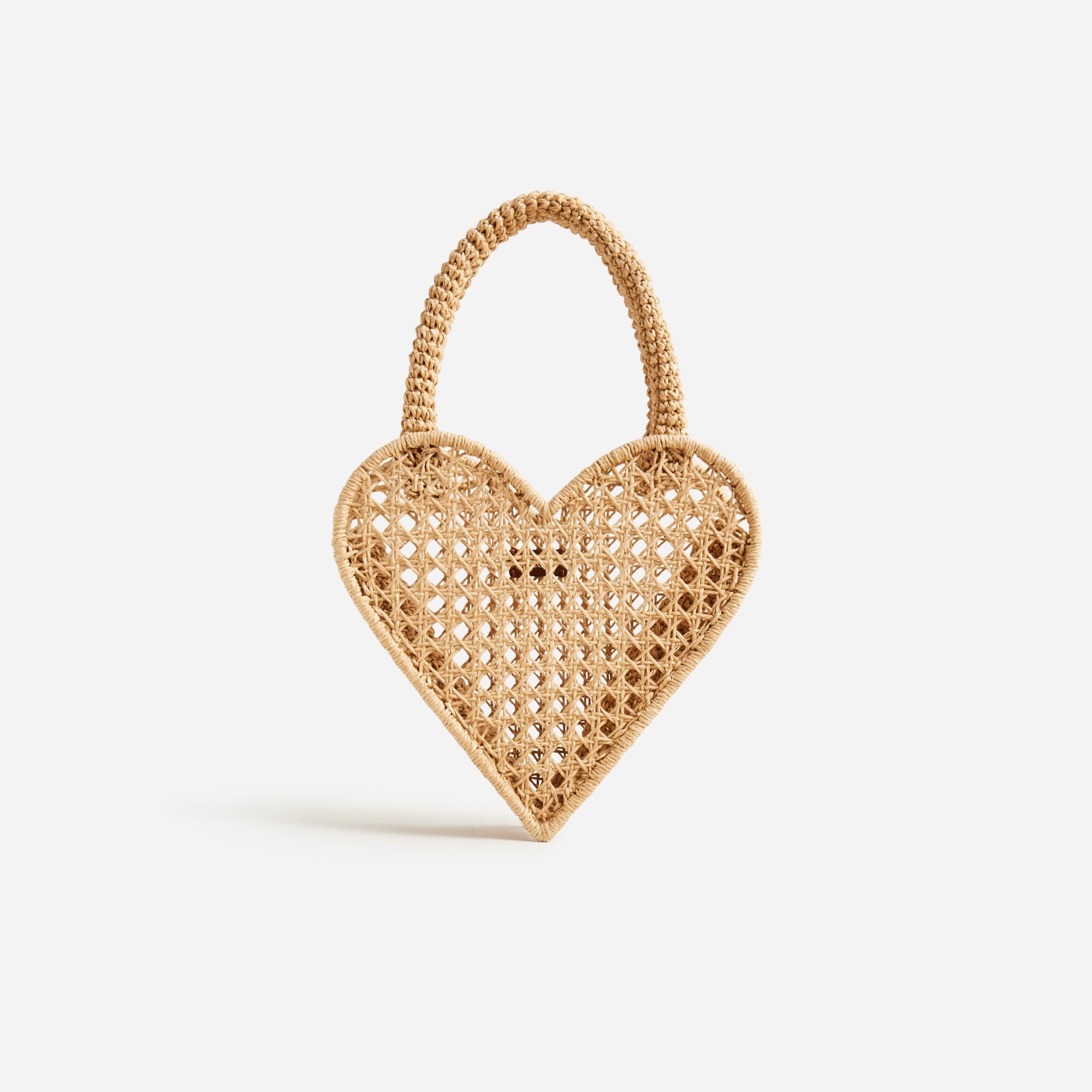 Small heart straw bag