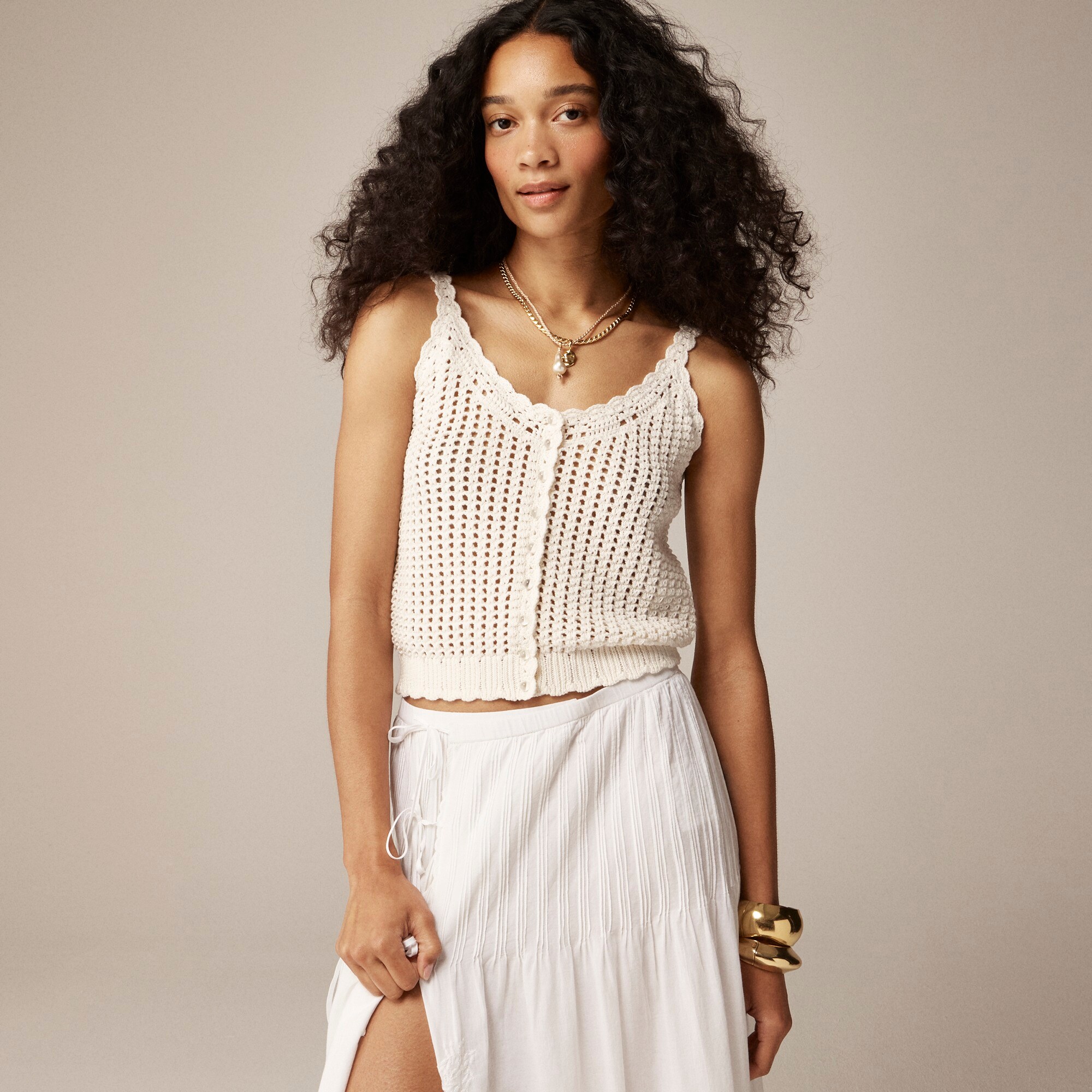  Crochet button-up sweater-tank