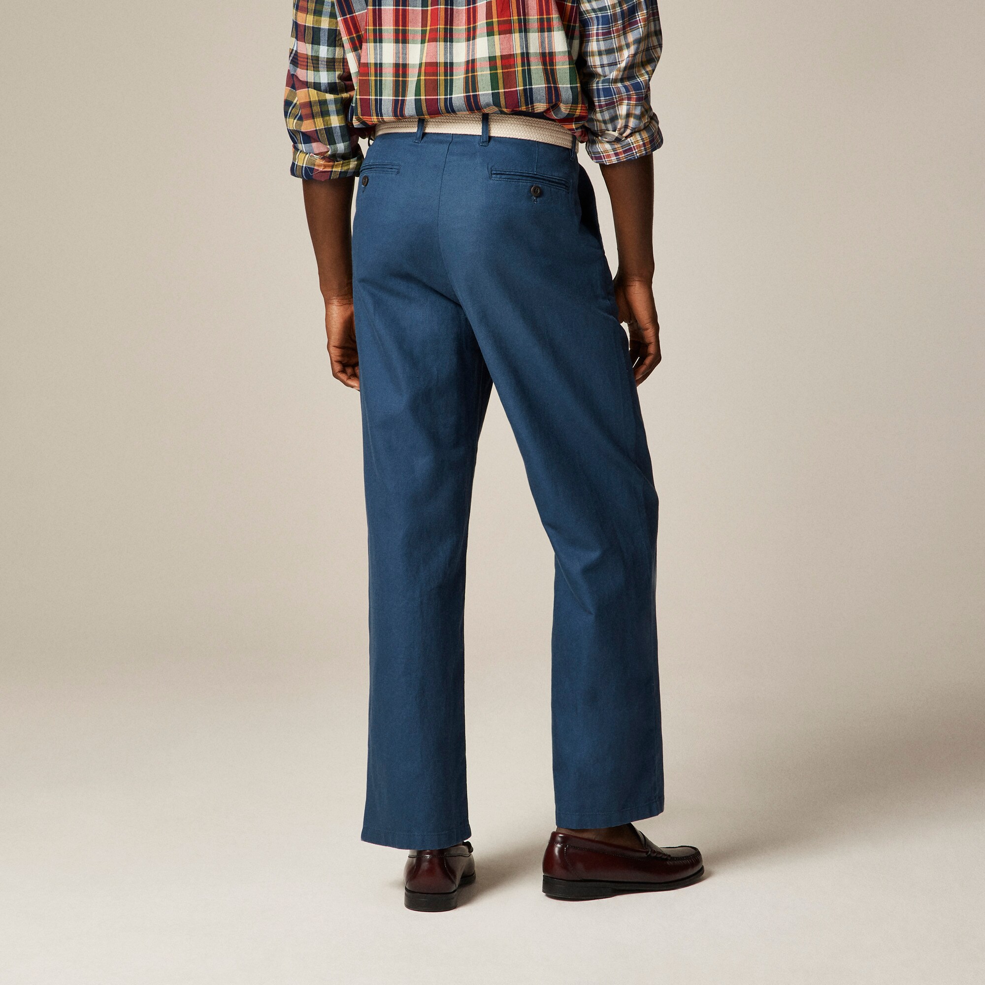 Creased summer trouser in cotton-linen blend