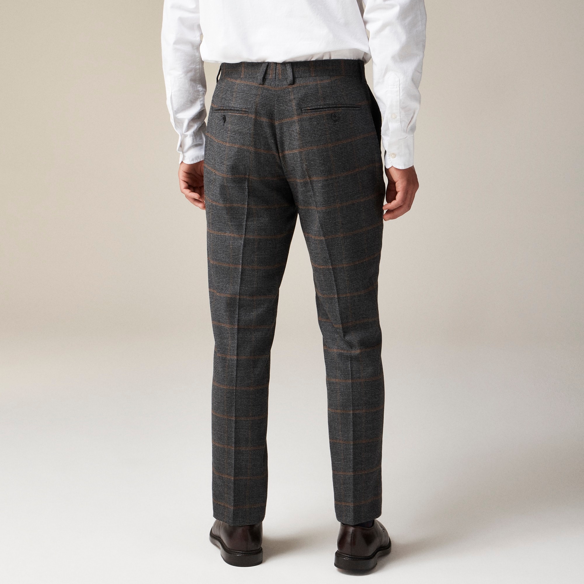 Ludlow Slim-fit suit pant in Italian wool blend