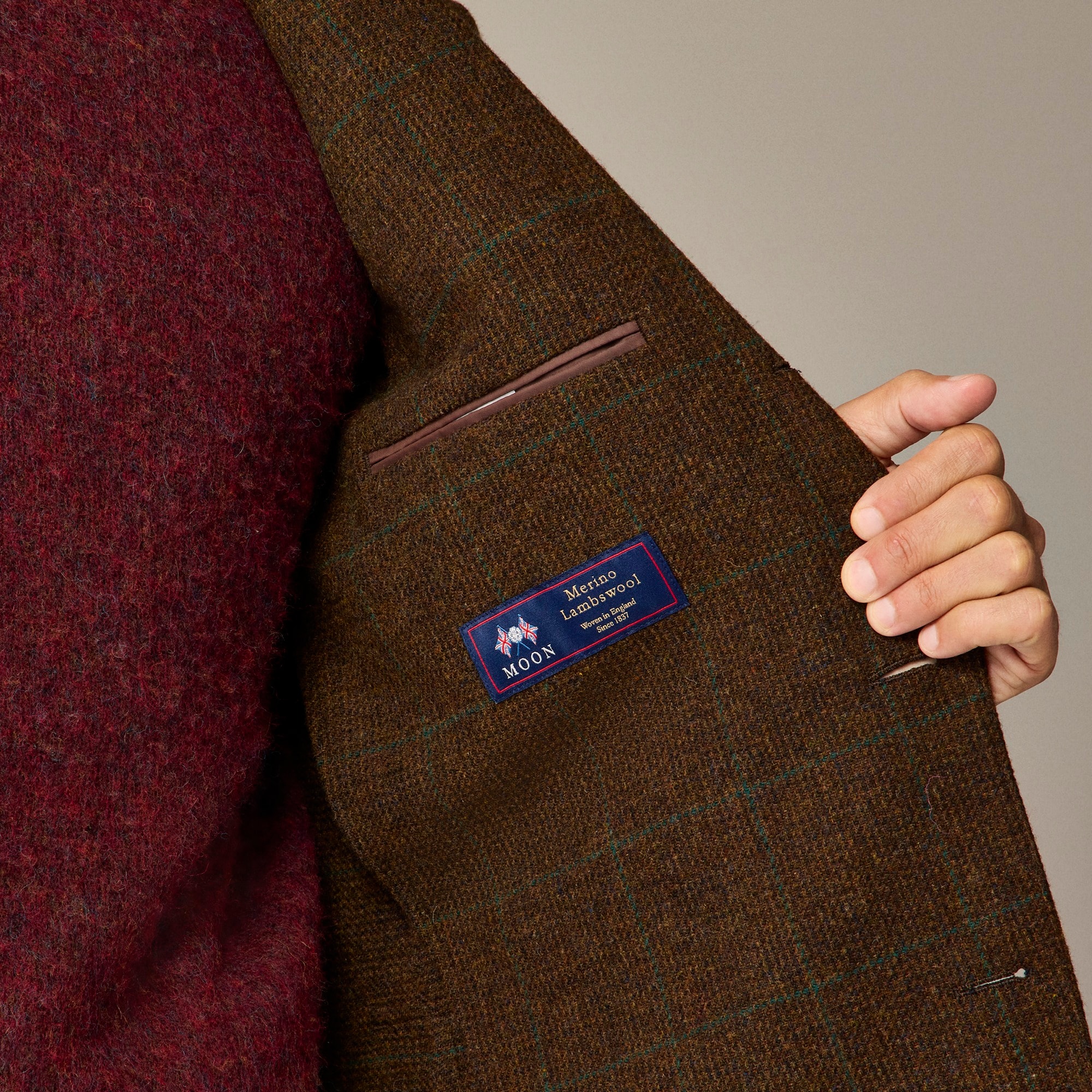 Crosby Classic-fit blazer in English merino wool