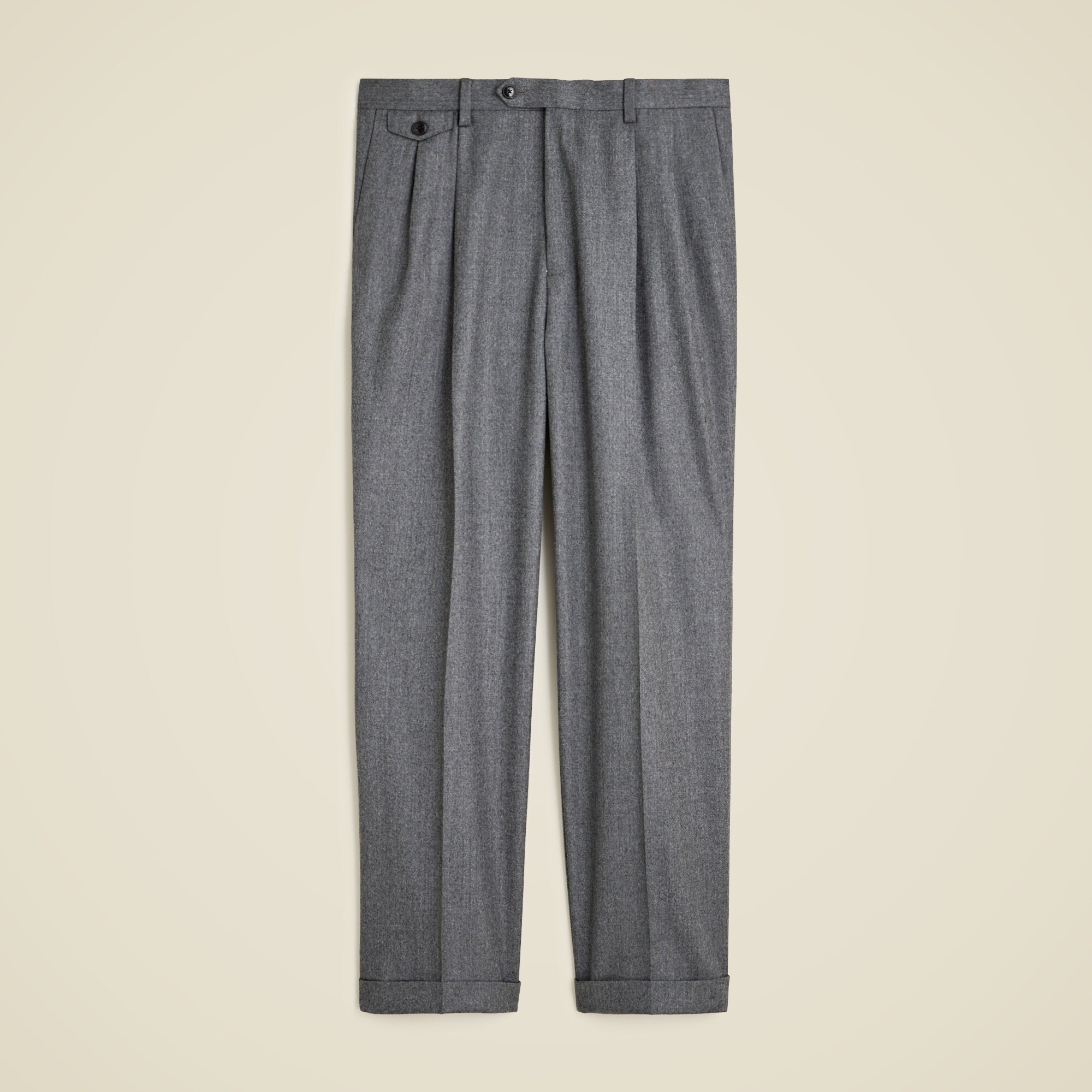 Relaxed-fit single-pleat trouser in Italian wool flannel