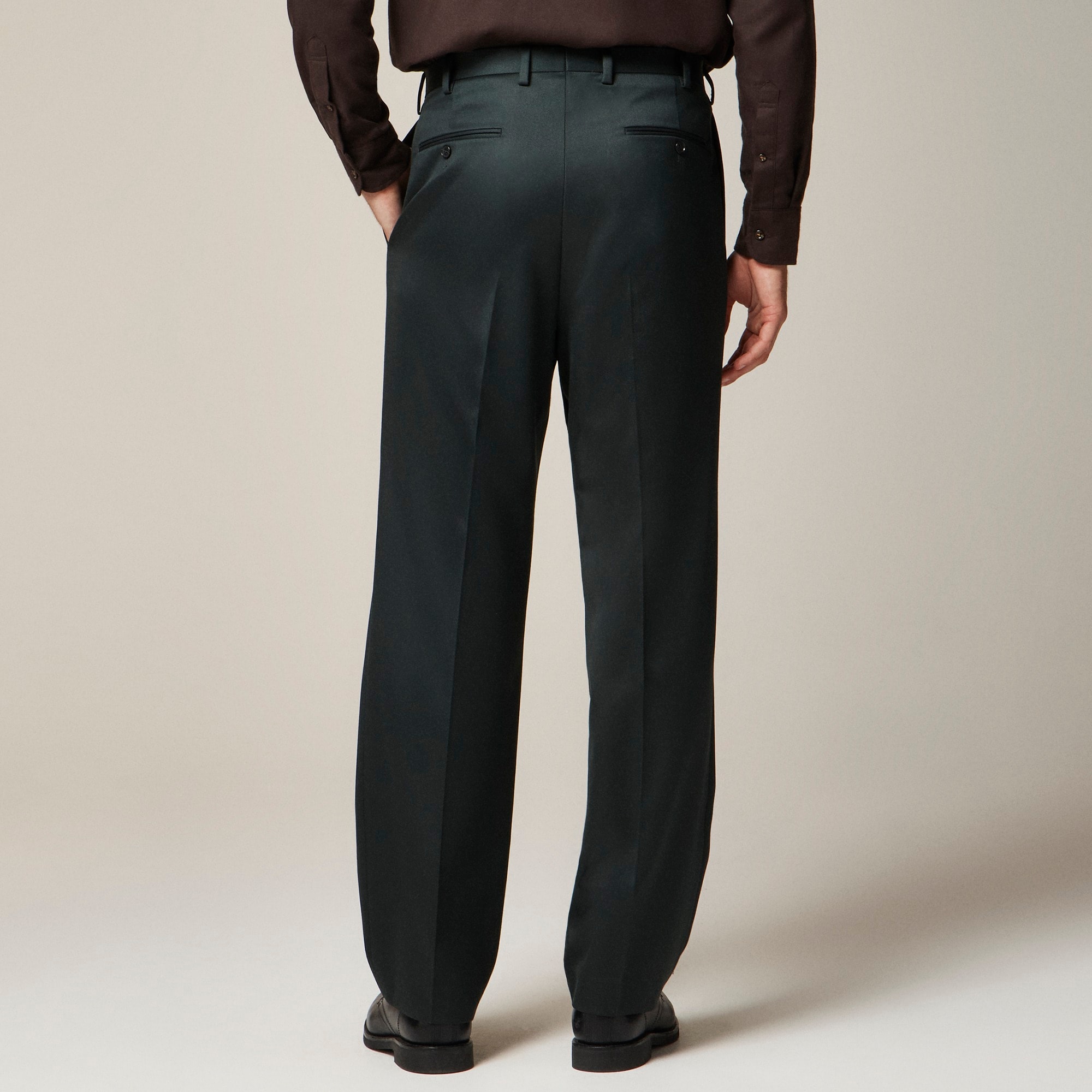 Relaxed-fit double-pleated trouser in Italian wool cavalry twill