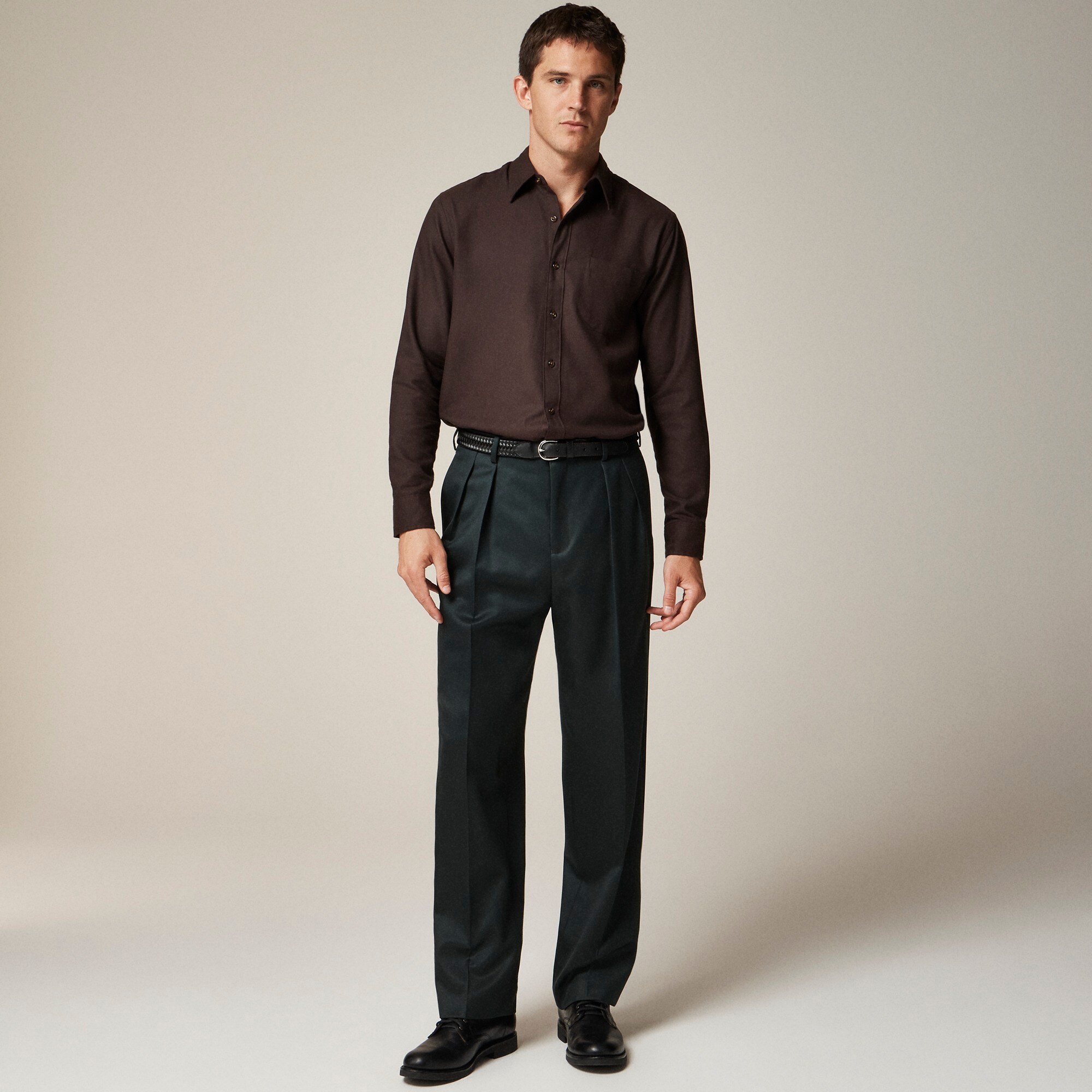 Relaxed-fit double-pleated trouser in Italian wool cavalry twill