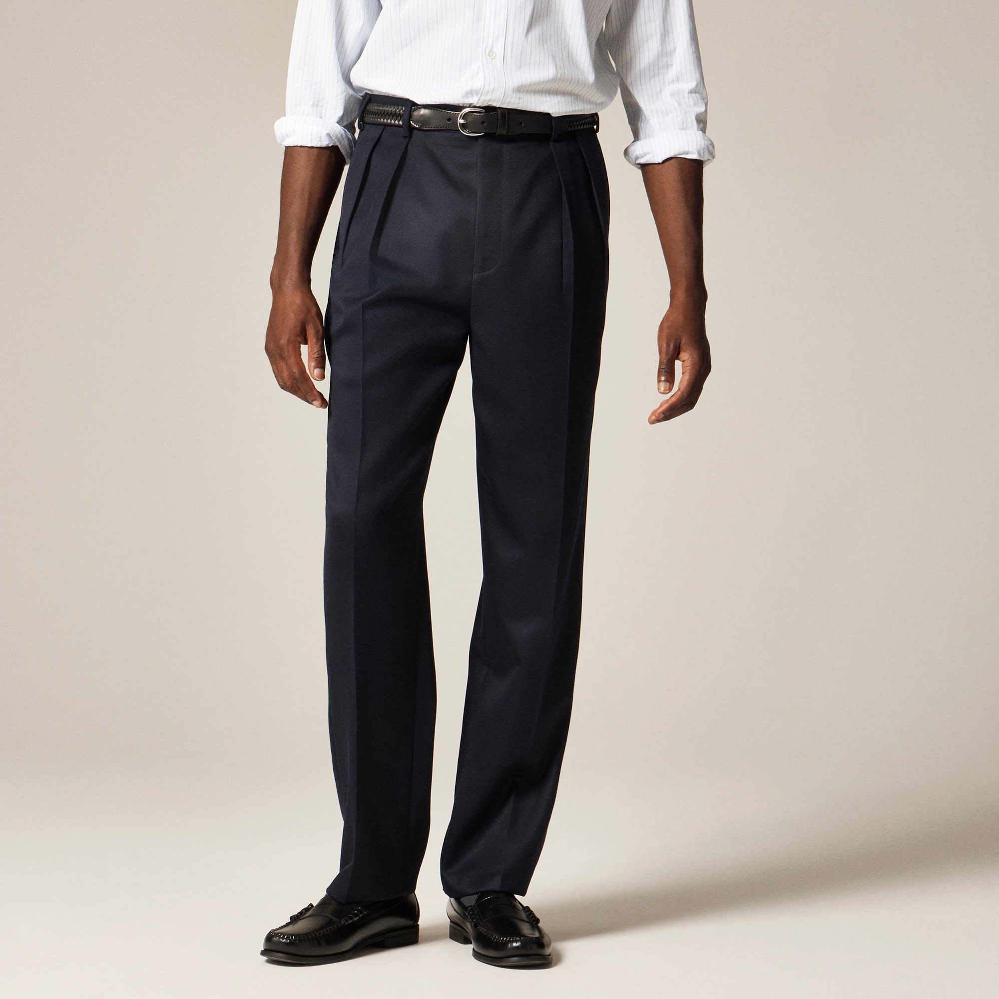 Relaxed-fit Double-pleated Trouser In Italian Wool Cavalry