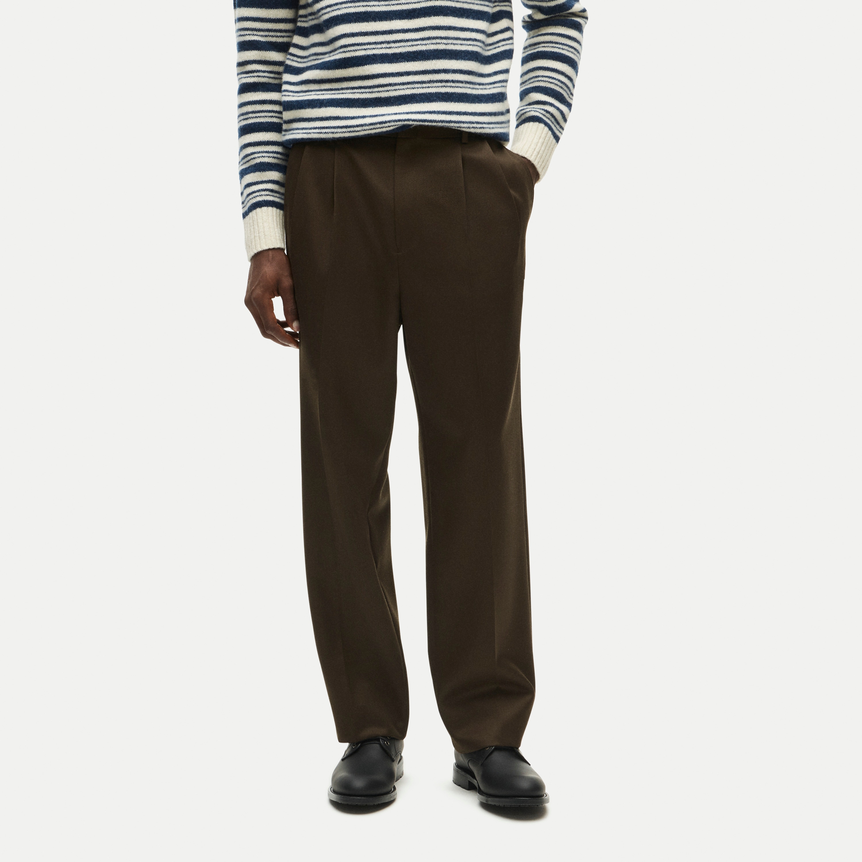 Relaxed-fit double-pleated trouser in Italian wool cavalry twill