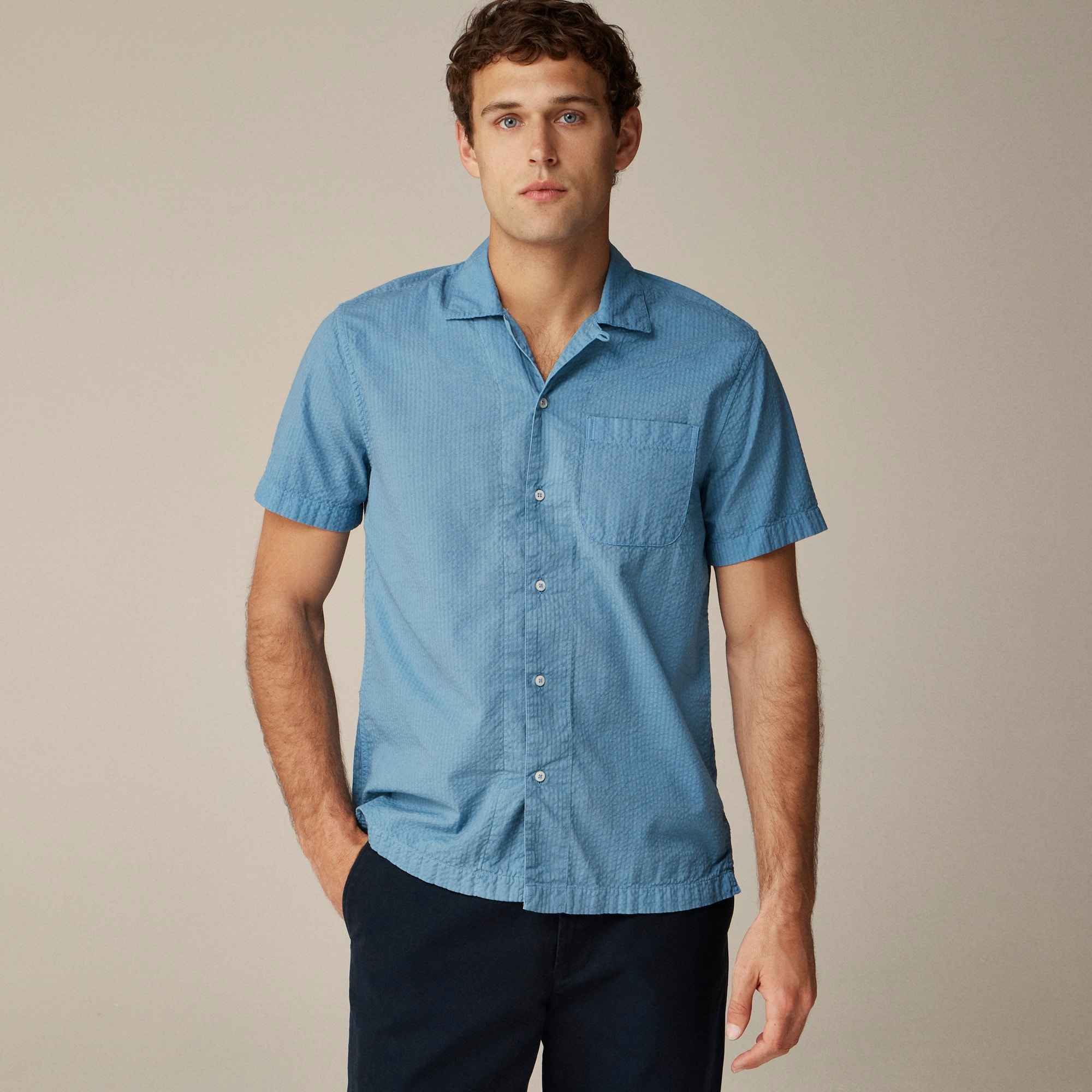 mens Short-sleeve garment-dyed seersucker camp-collar shirt